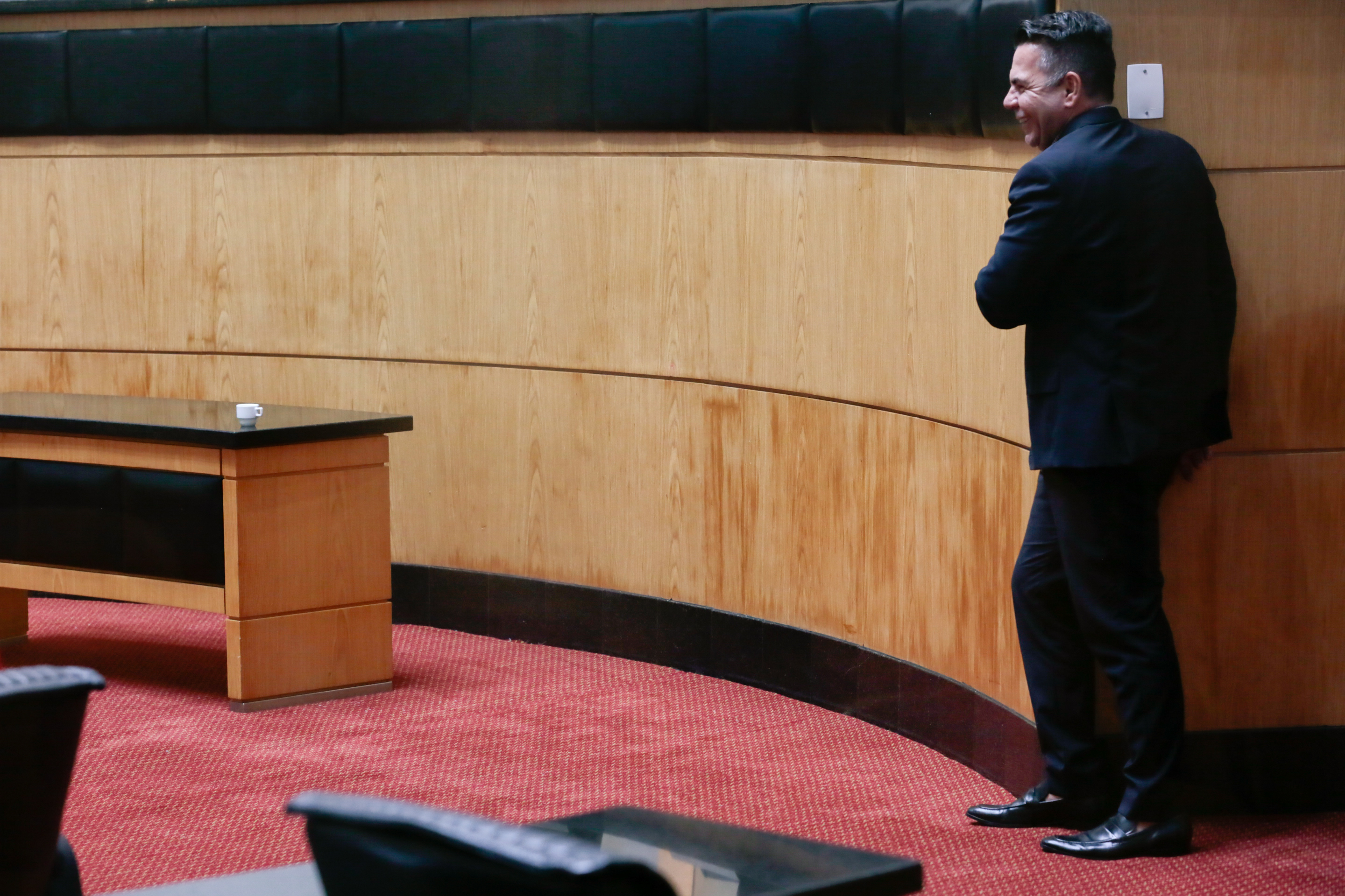 Sessão Ordinária Seguida da Comissão de Reforma do Regimento Interno.