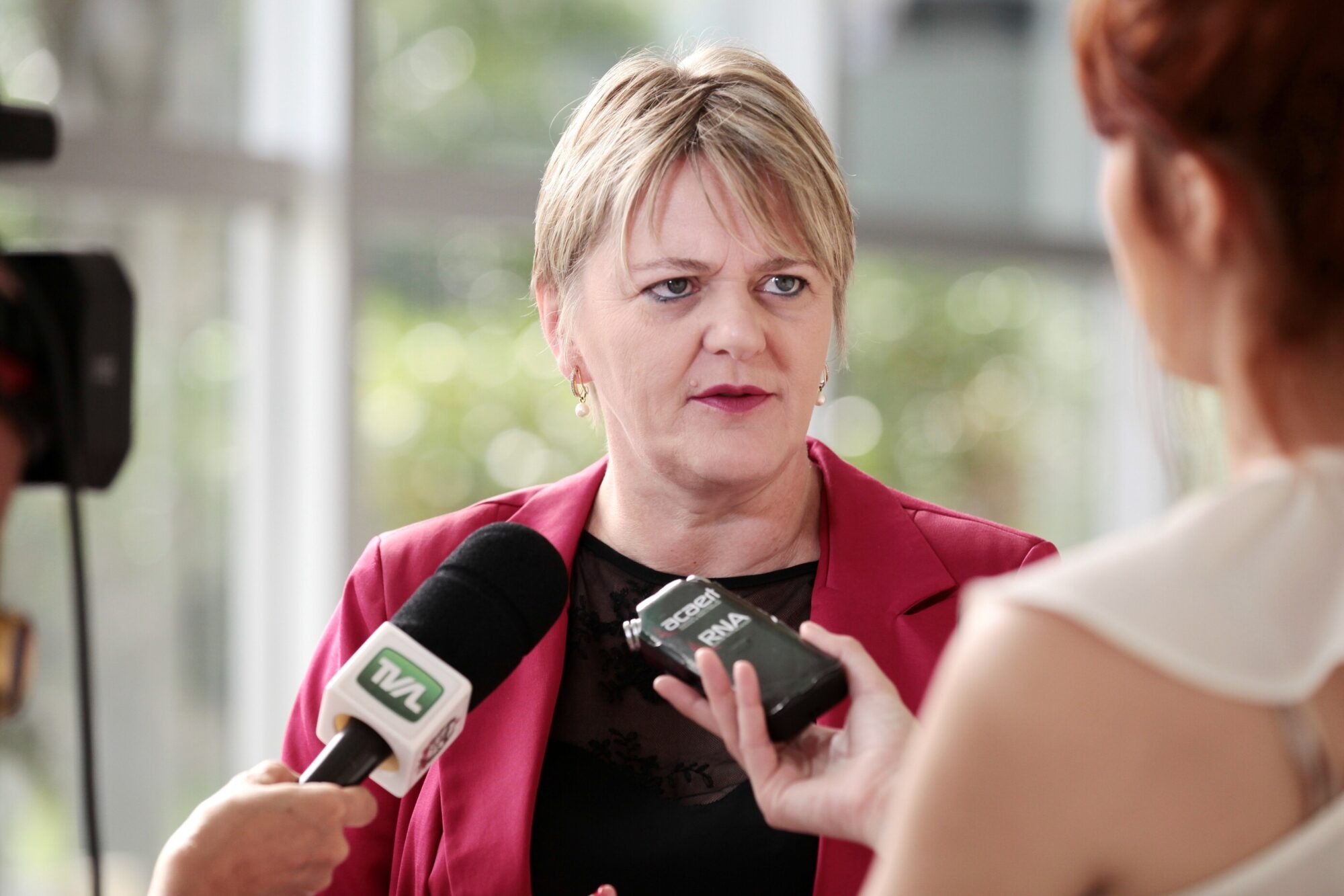 Defesa da educação e das mulheres: bandeiras de Luciane Carminatti