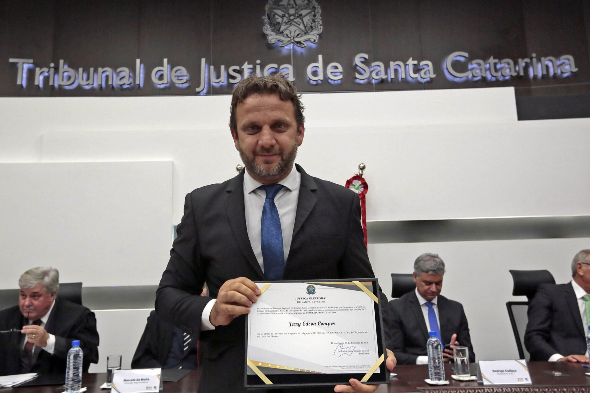 Jerry Comper, durante a diplomação dos deputados eleitos, em dezembro passado
