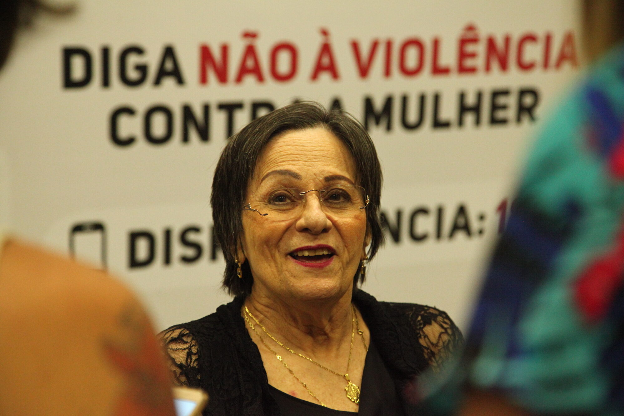 Maria da Penha: combate à violência contra a mulher passa pela escola