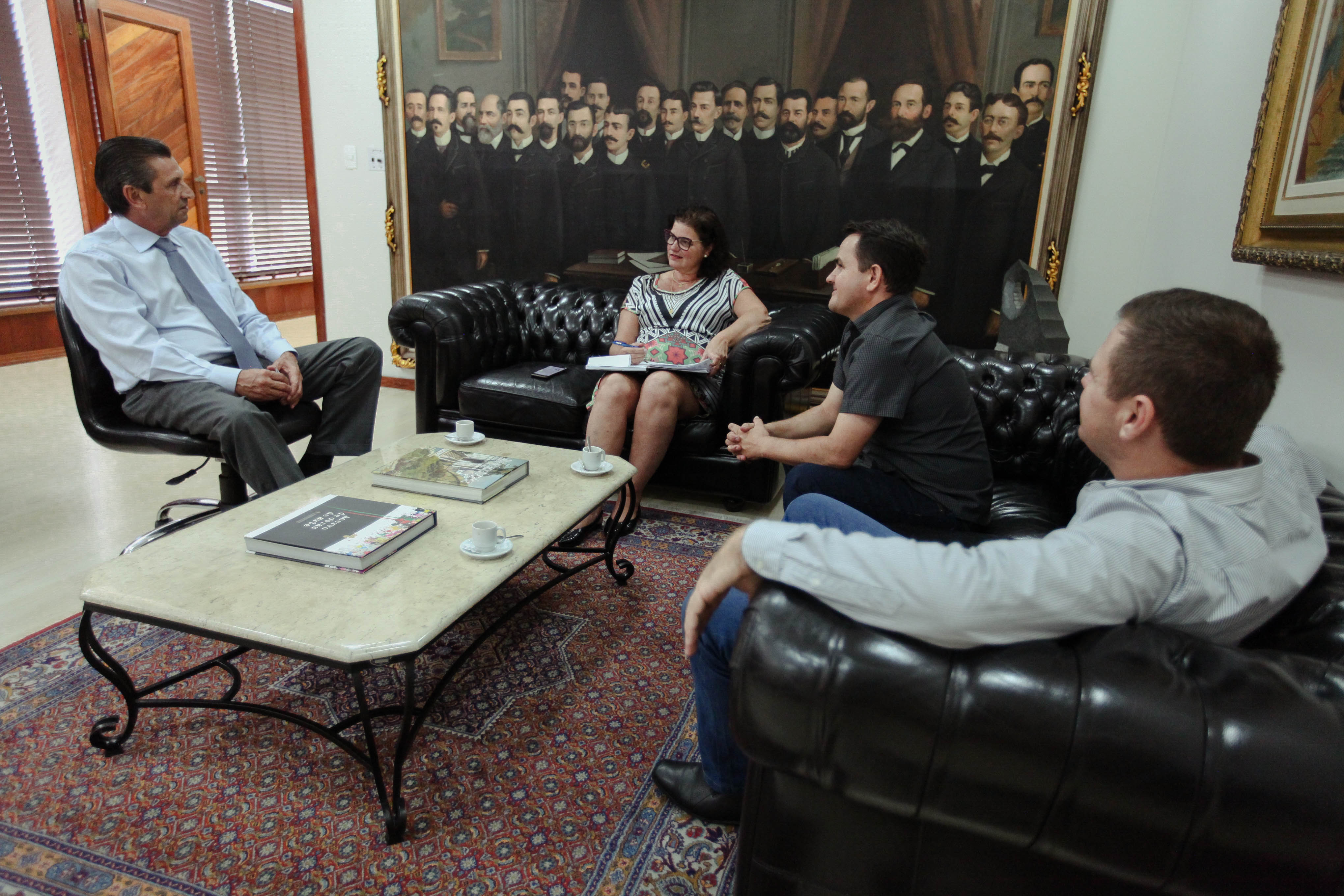 Presidente Júlio Garcia recebe o vice-prefeito e vereador de Balneário Rincão