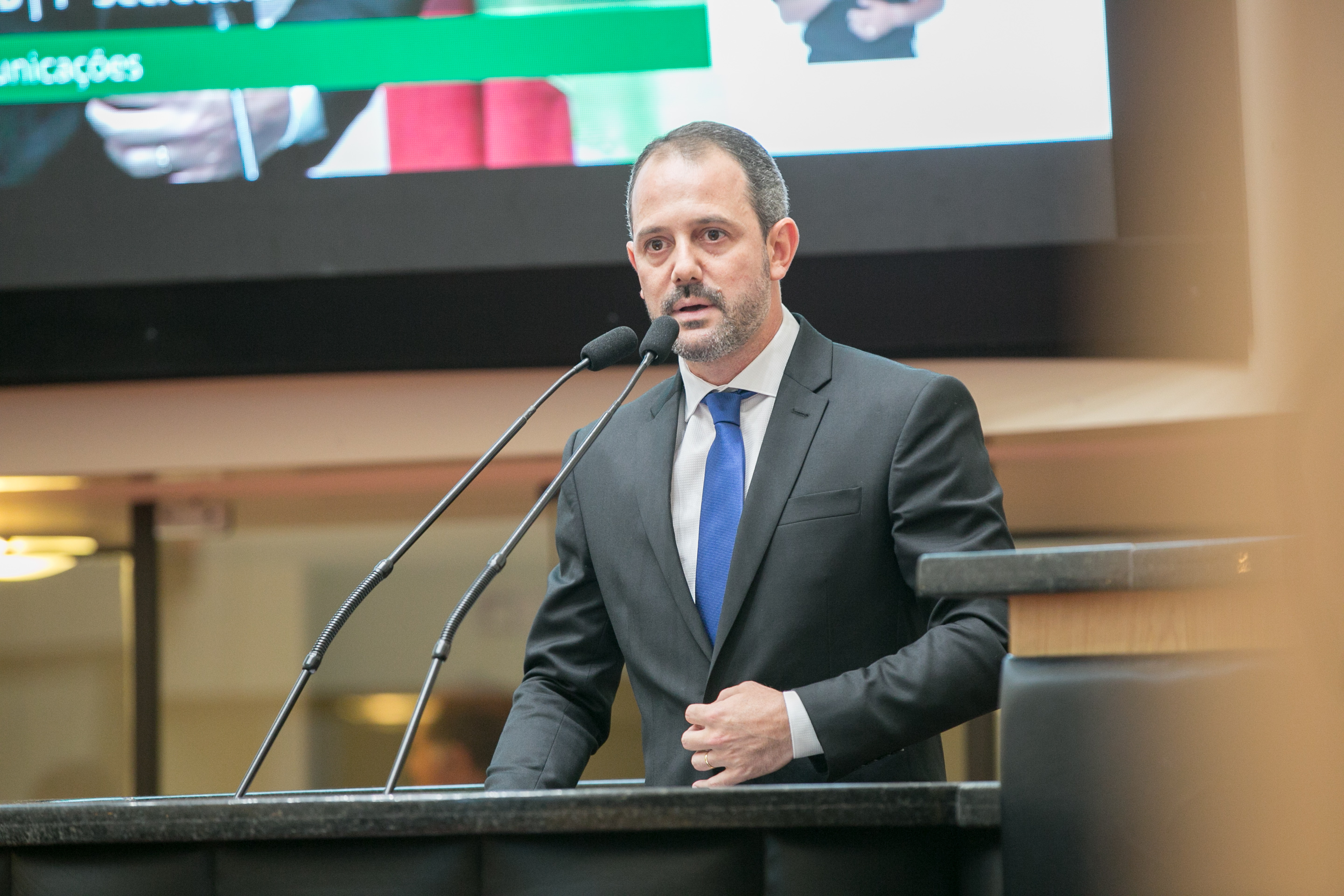 Deputado Laércio Schuster (PSB)