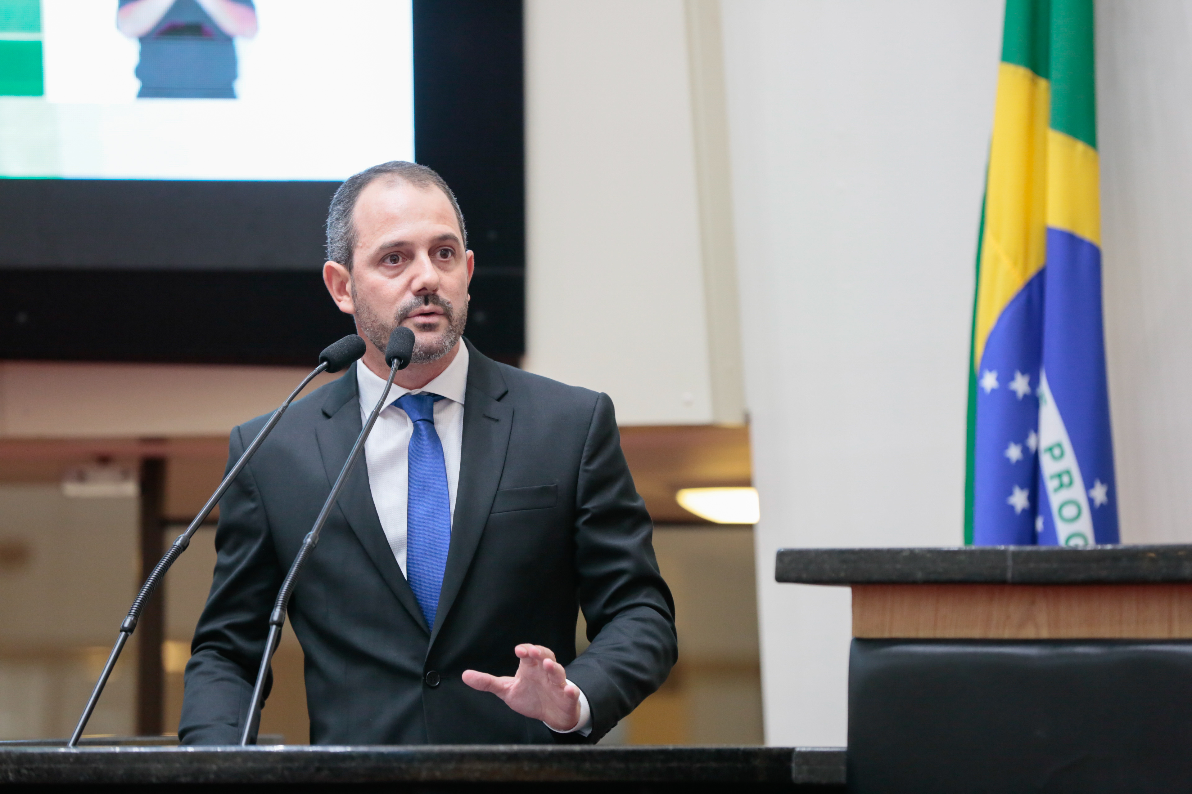 Deputado Laércio Schuster (PSB)