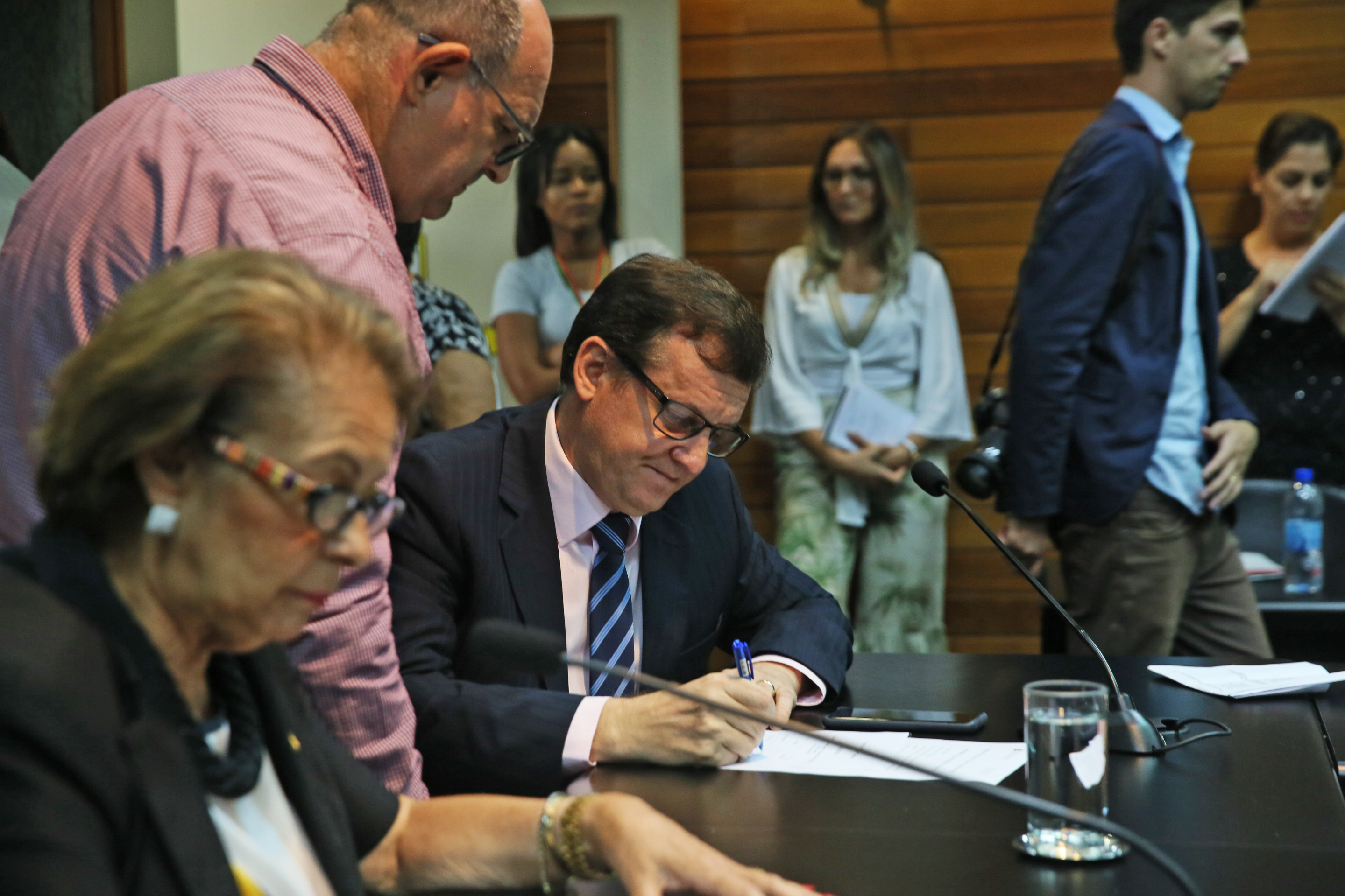 INSTALAÇÃO DAS COMISSÕES - Comissão de Economia é Instalada