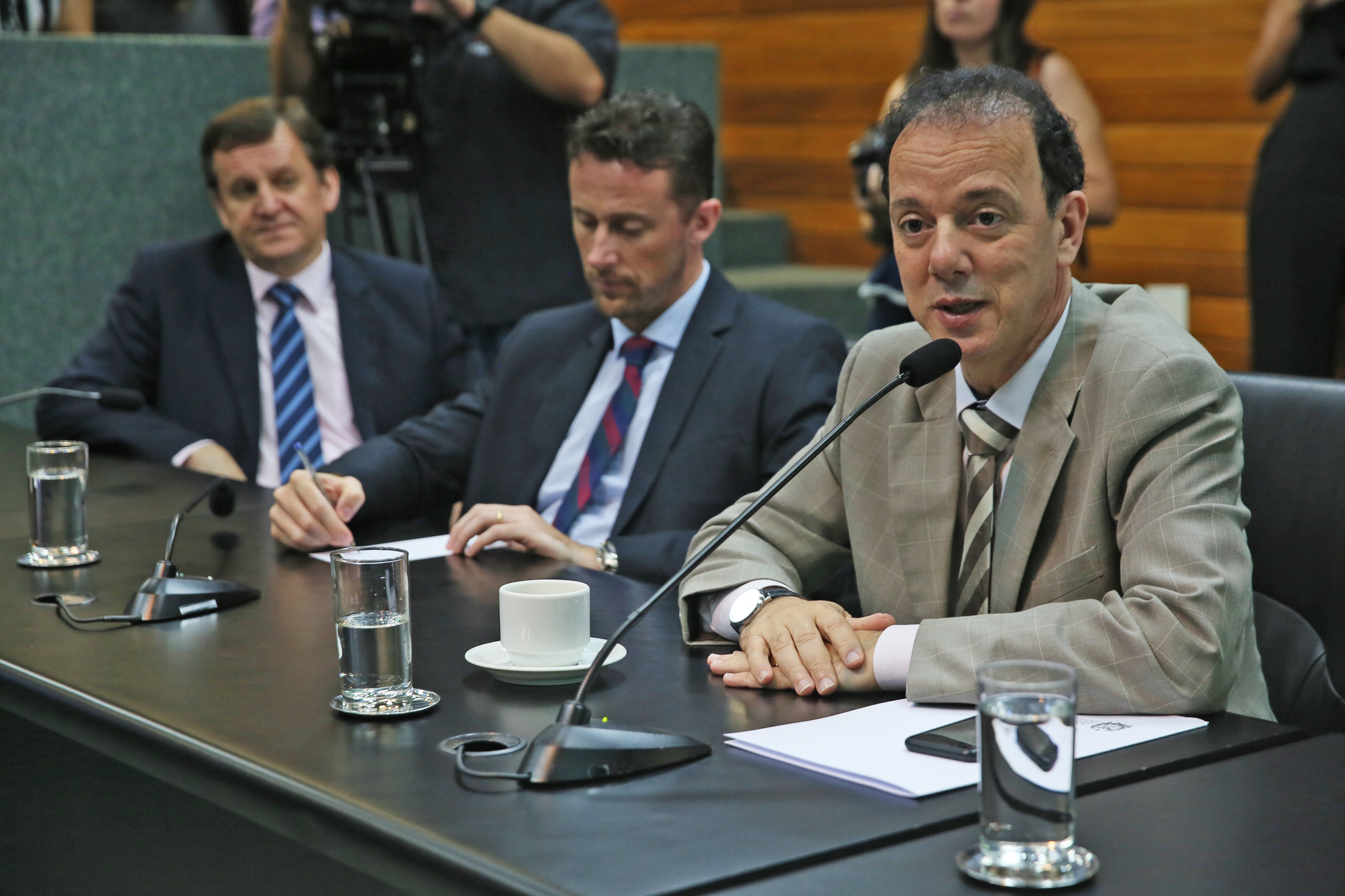 INSTALAÇÃO DAS COMISSÕES - Comissão de Educação é Instalada