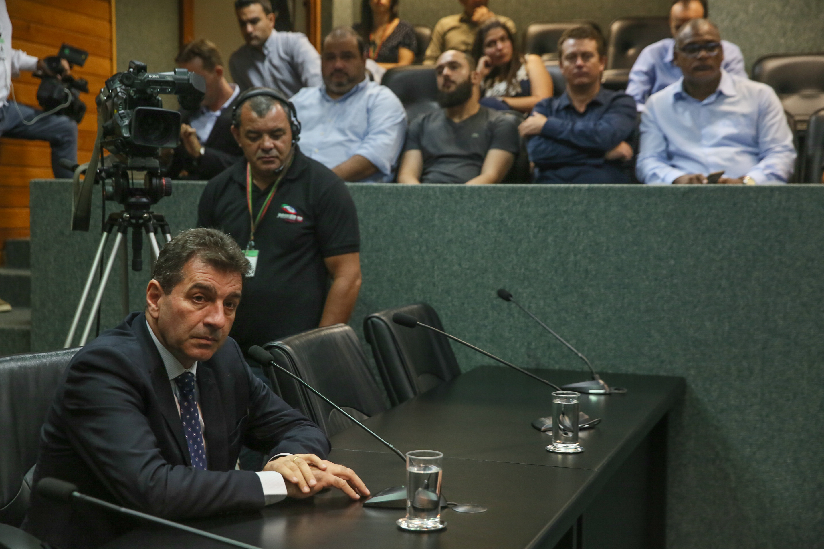 Comissão de Defesa dos Direitos da Pessoa com Deficiência é instalada. Deputados Vicente Caropreso (PSDB) e José Milton (PP) são eleitos presidente e vice da comissão.