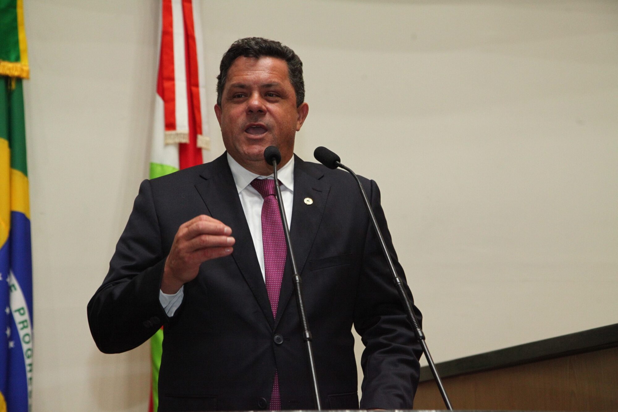 Deputado Naatz  cobra a criação de Plano Estadual de Saneamento