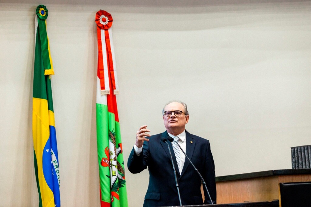 Deputado Dr. Vicente Caropreso fala sobre a TeleMedicina no Brasil