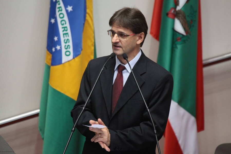 Deputado Neodi Saretta
