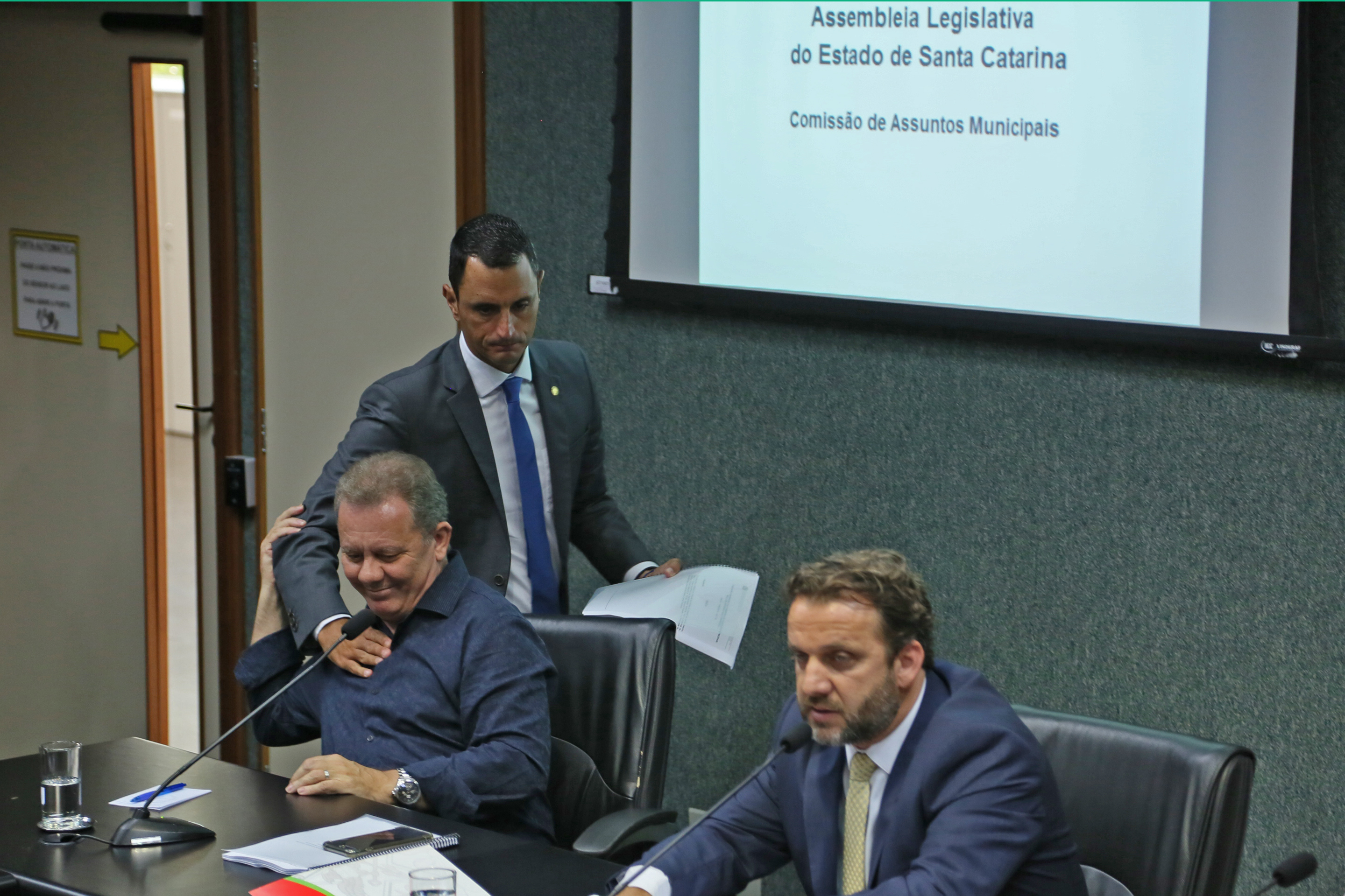 Comissão de Assuntos Municipais.