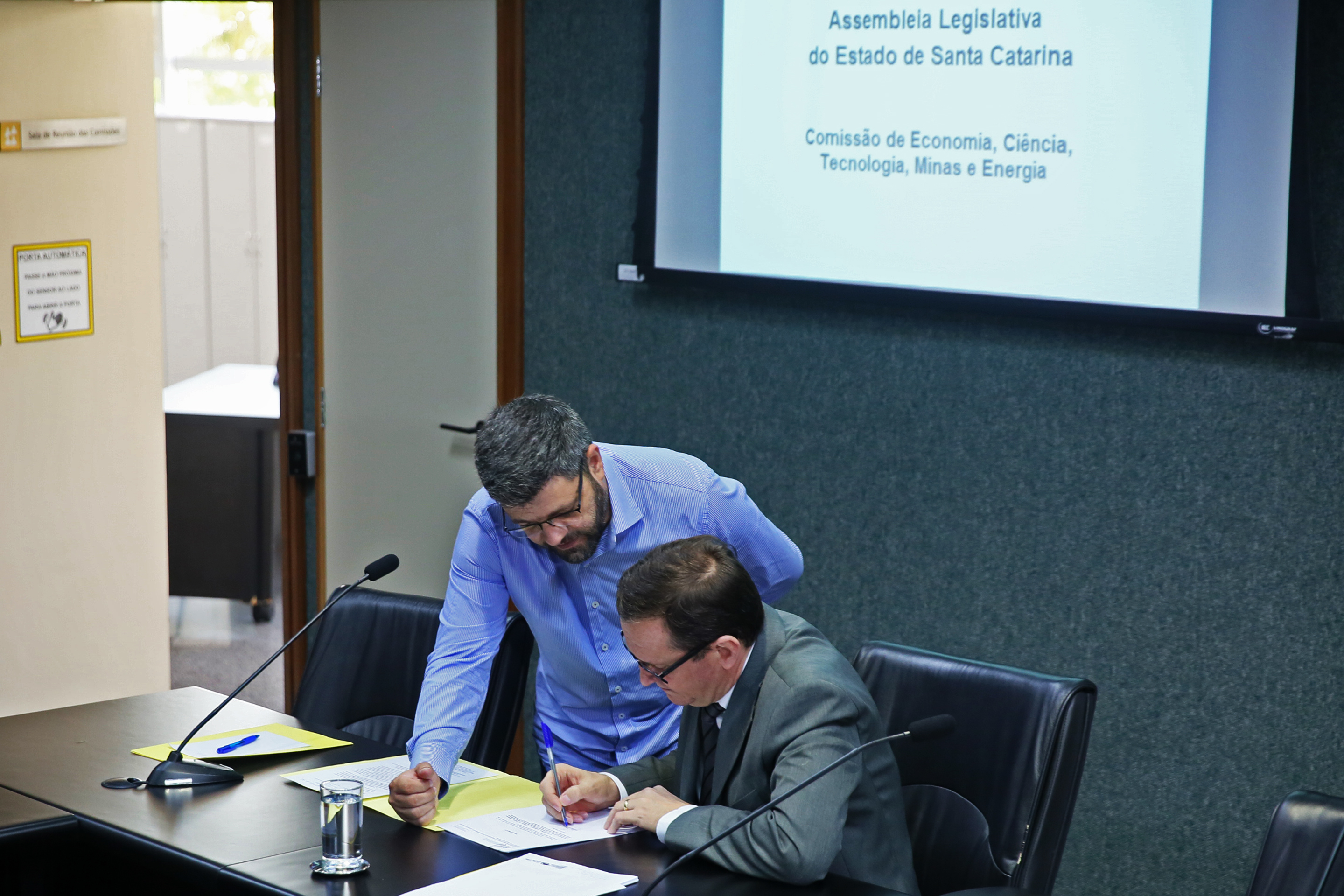 Reunião da Comissão de Economia, Ciência, Tecnologia, Minas e Energia.