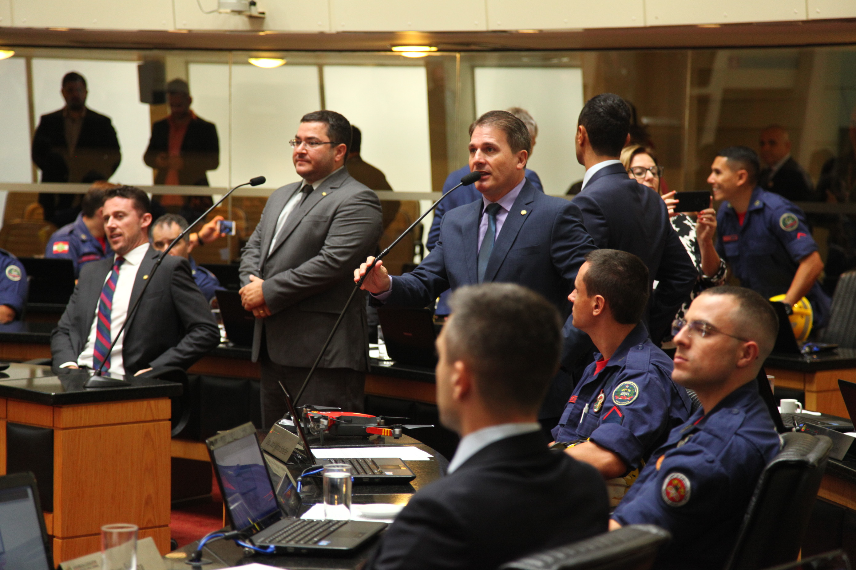 Homenagem aos Bombeiros Militares pela Atuação em Brumadinho