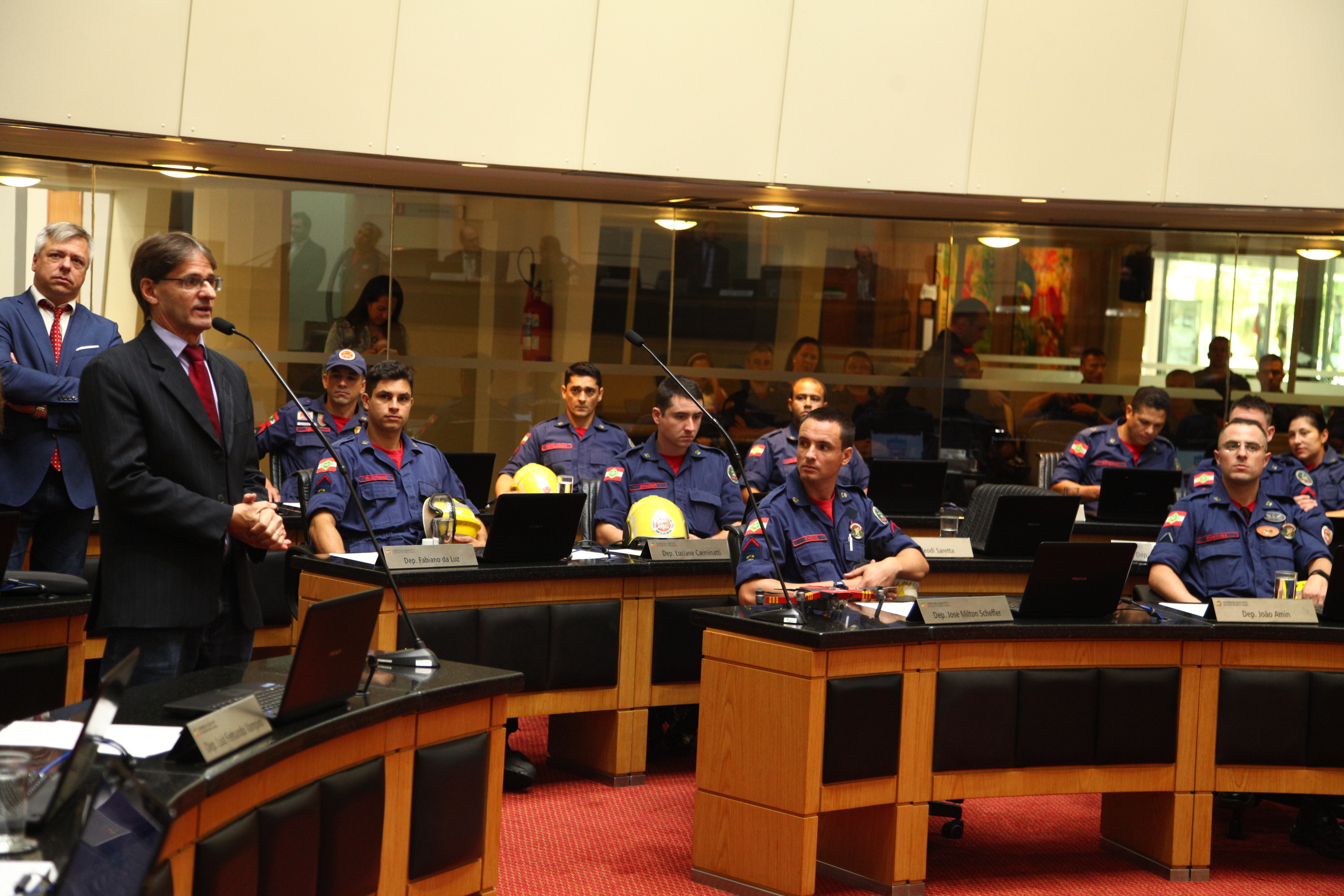 Homenagem aos Bombeiros Militares pela Atuação em Brumadinho
