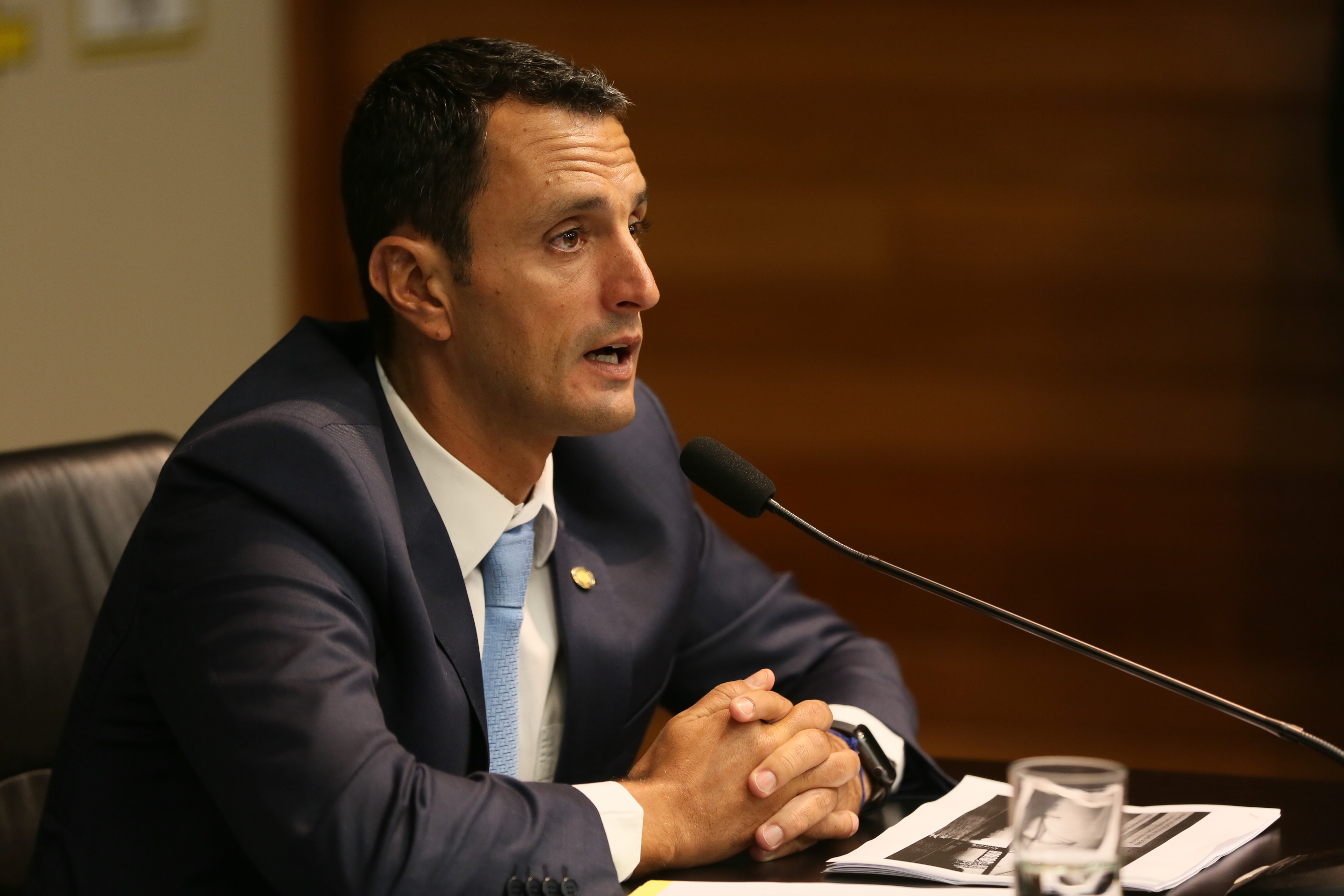 Reunião define acesso ao histórico dos contratos de restauração da Ponte.