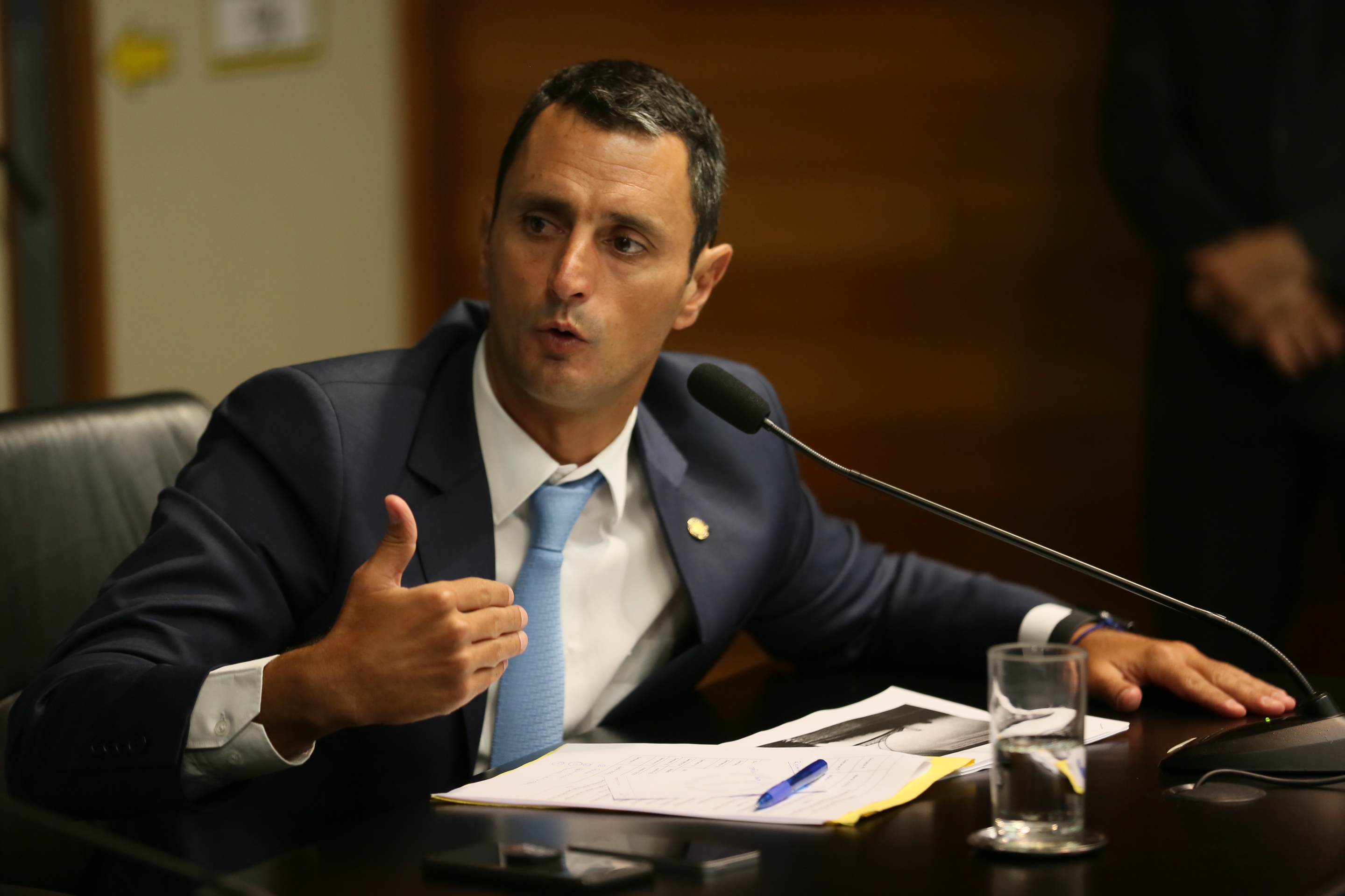 Reunião define acesso ao histórico dos contratos de restauração da Ponte.