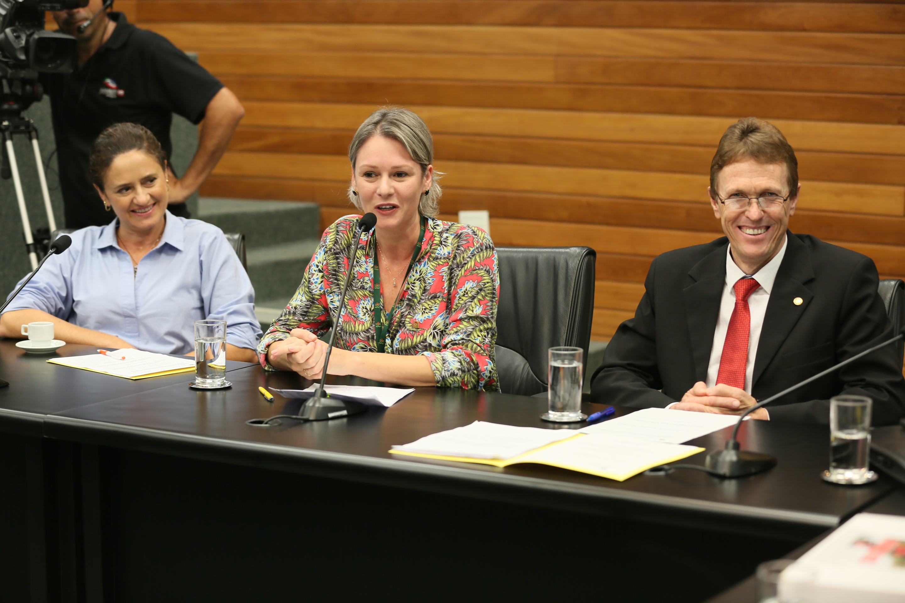 Comissão recebe o secretário de estado da Agricultura e da Pesca Ricardo de Gouvêa e a Presidente da Epagri Edilene Steinwandter para Informações das respectivas pastas.