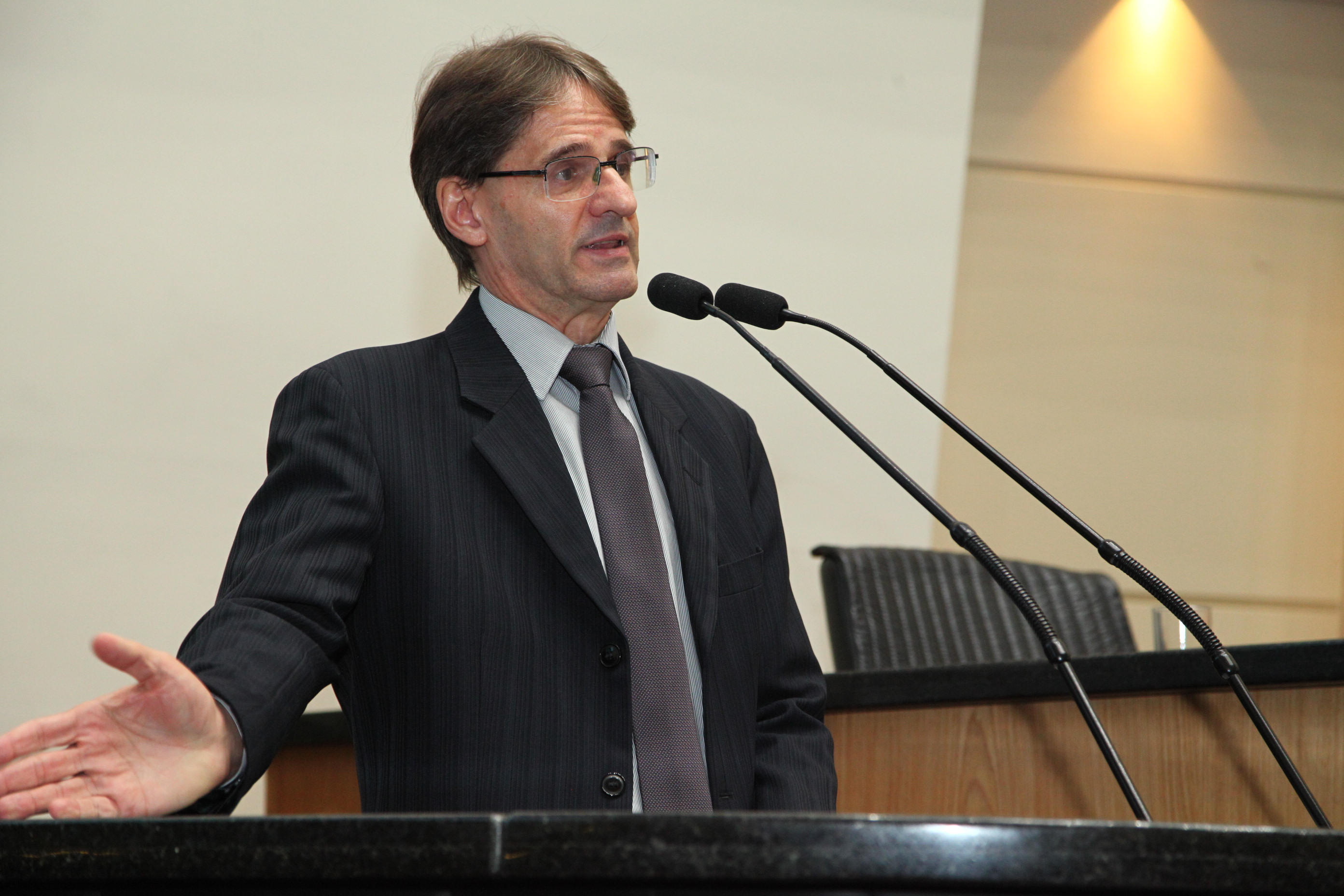 Sessão Ordinária - Deputado Neodi Saretta (PT)