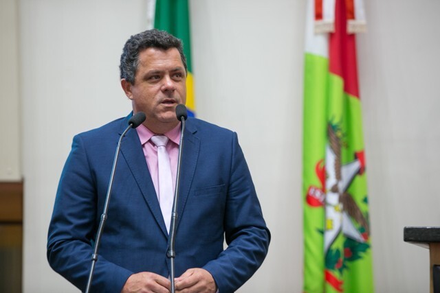 Ivan Naatz quer a criação da Frente Parlamentar em Defesa do Saneamento