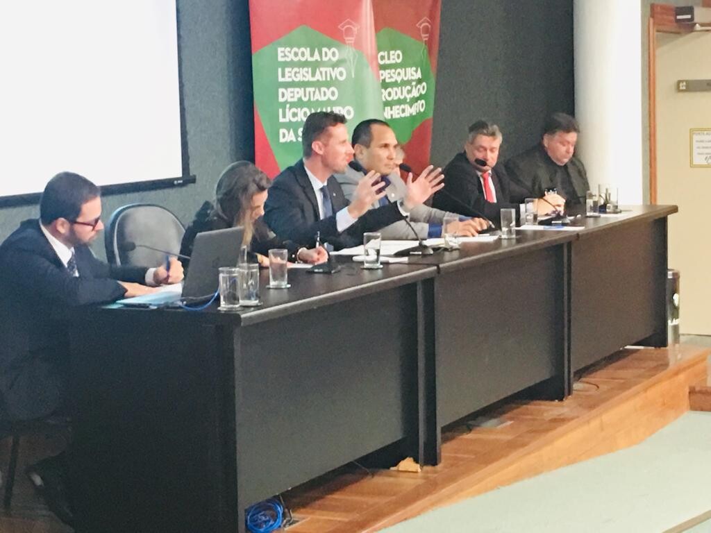 Frente Parlamentar do Esporte repercute reforma administrativa