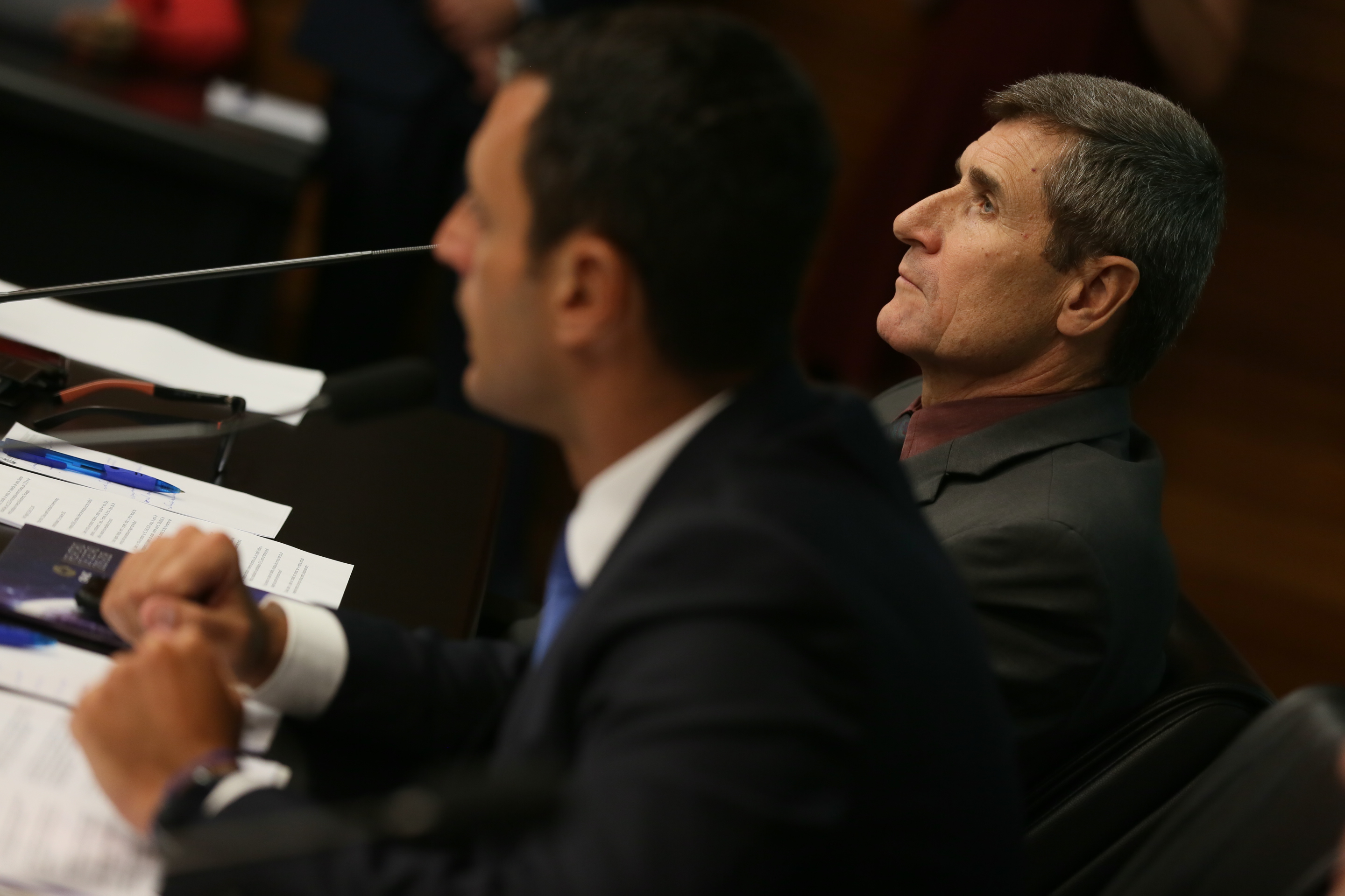 Deputados da Comissão de Transportes e Desenvolvimento Urbano recebem o Secretário de Estado da Infraestrutura Carlos Hassler para tratar da situação das pontes de acesso à ilha.