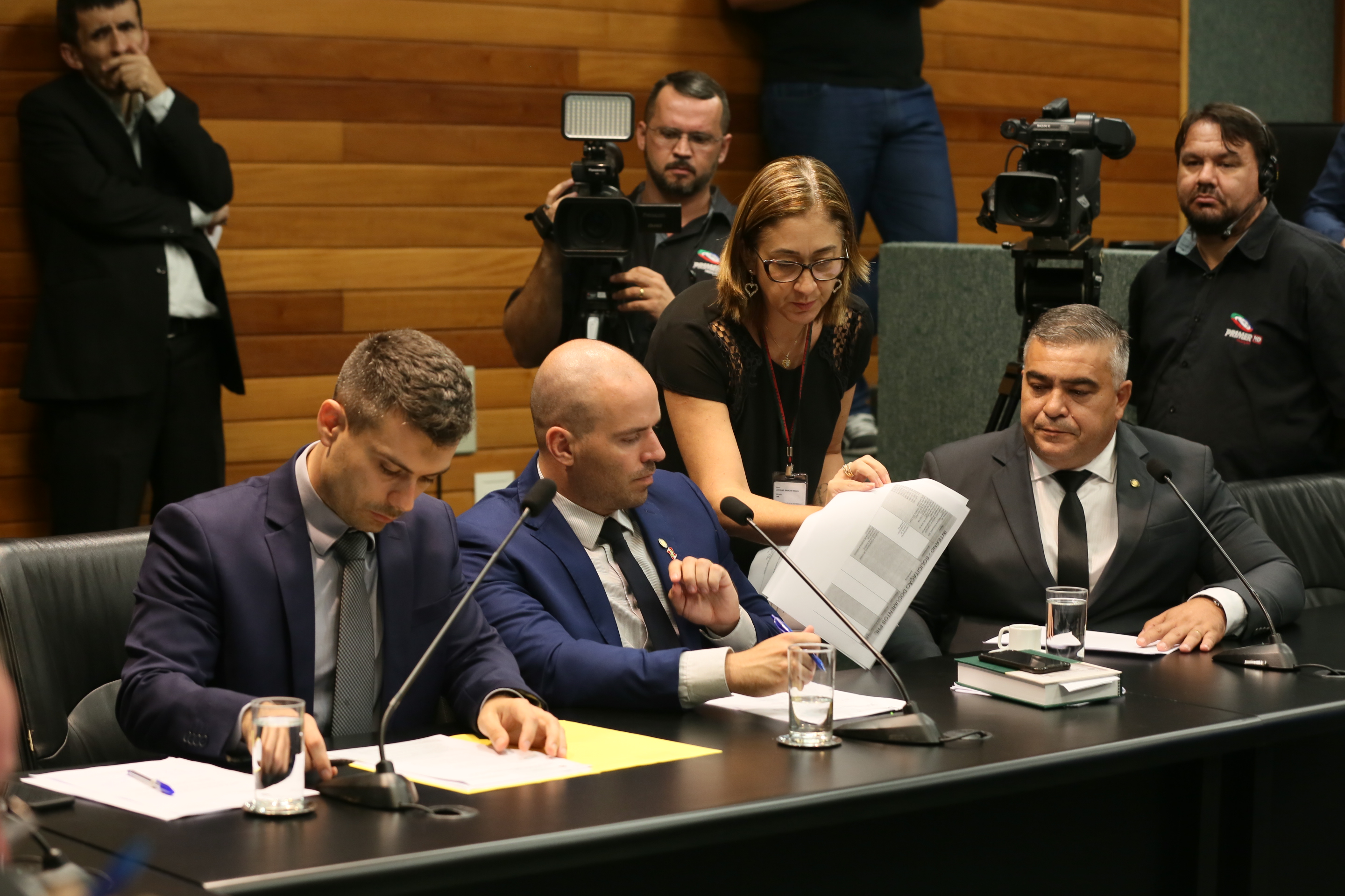 Reunião da Comissão Parlamentar de Inquérito para apurar eventuais irregularidades nos contratos de restauração da Ponte Hercílio Luz.