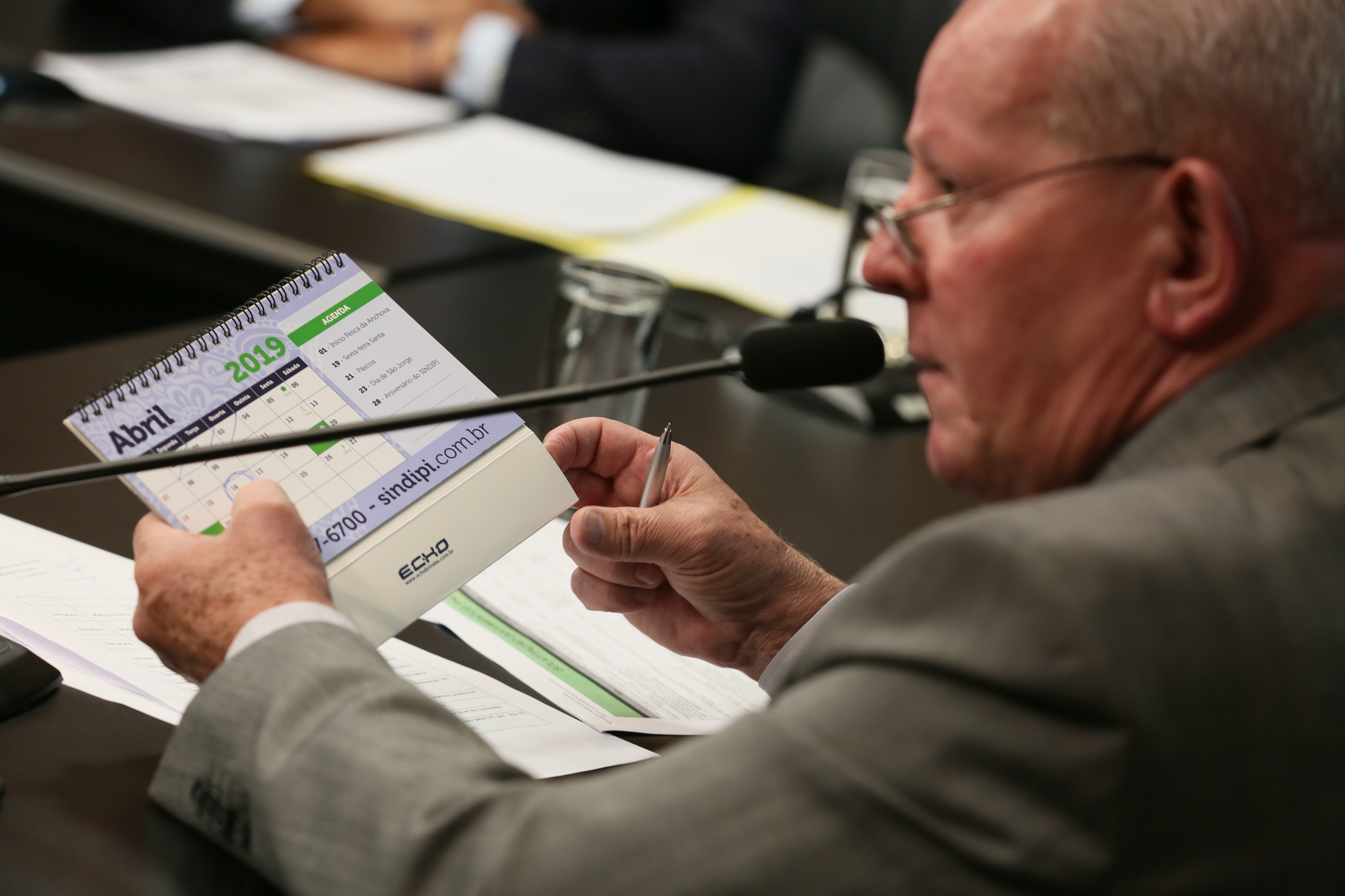 Reunião da Comissão Parlamentar de Inquérito para apurar eventuais irregularidades nos contratos de restauração da Ponte Hercílio Luz.