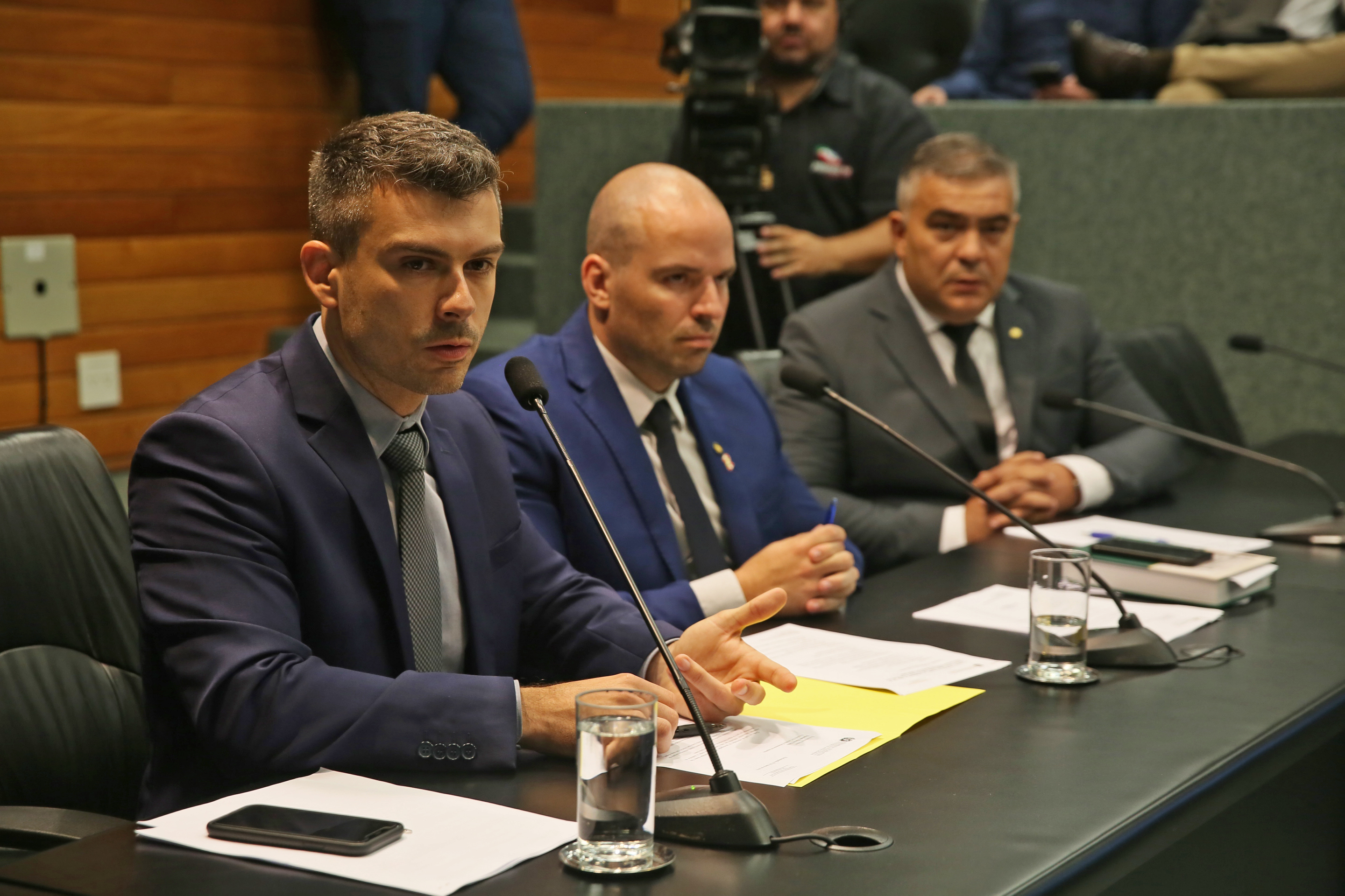 Reunião da Comissão Parlamentar de Inquérito para apurar eventuais irregularidades nos contratos de restauração da Ponte Hercílio Luz.