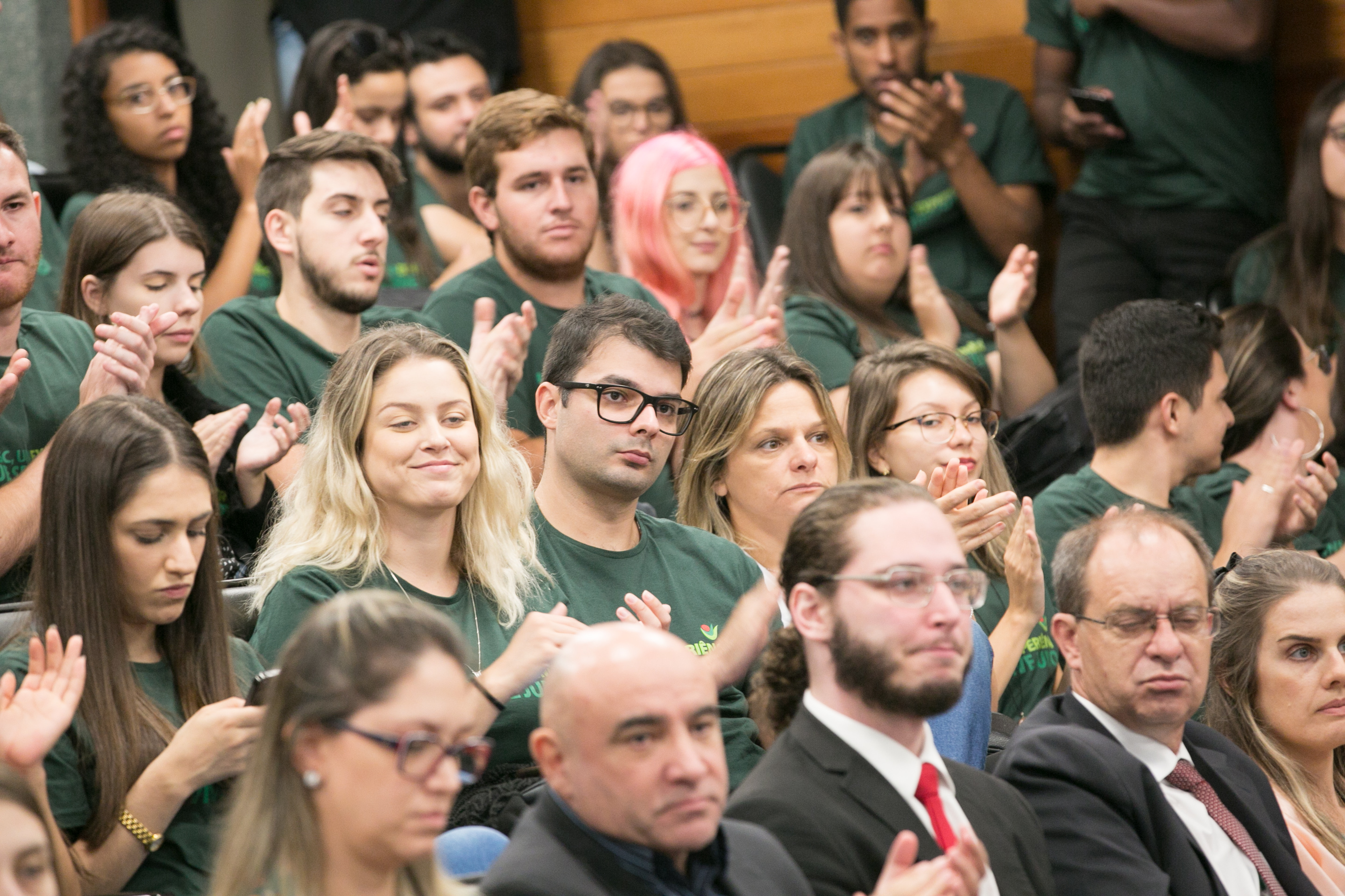 Frente Parlamentar em Defesa das Instituições de Educação Superior Legalmente Habilitadas a Funcionar em SC