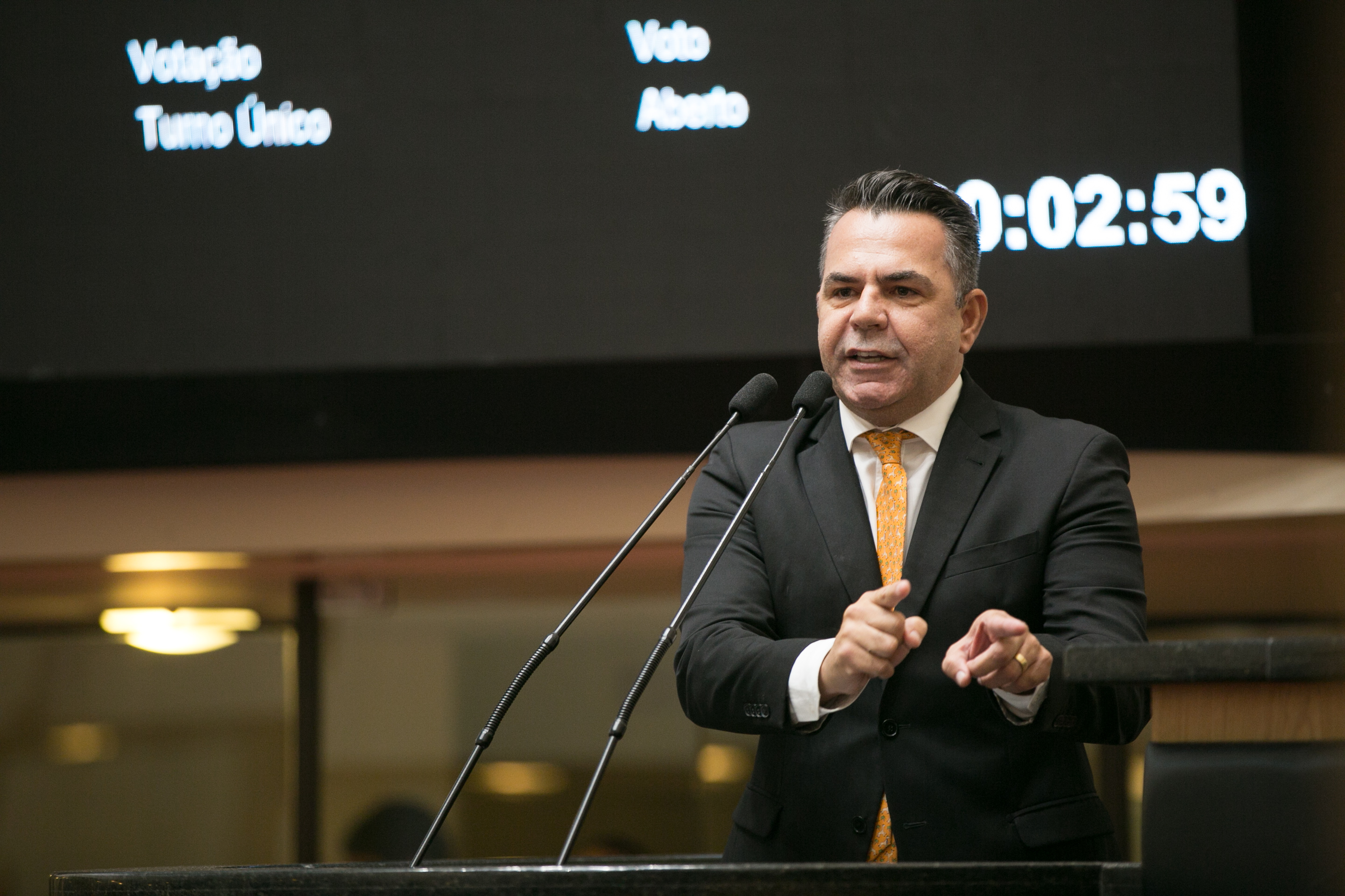 Deputado Luiz Fernando Vampiro (MDB)