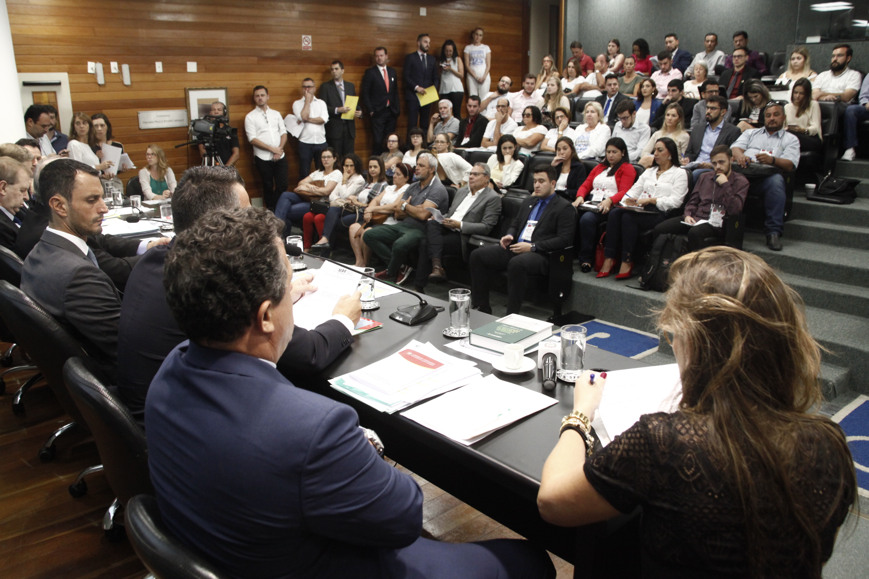 Comissão de Constituição e Justiça
