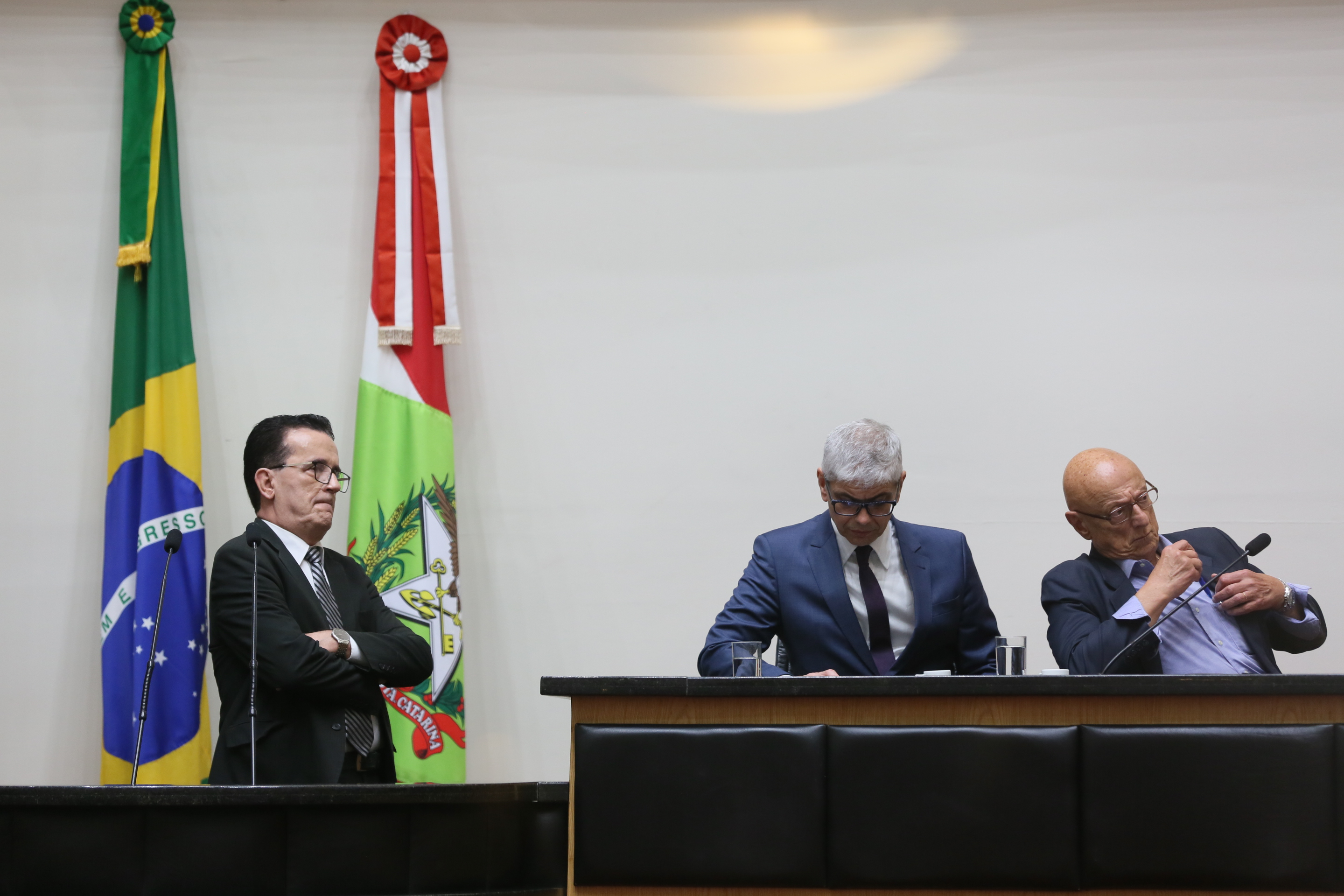 Comissão de Transportes promove audiência pública para discutir as obras do contorno viário da Grande Florianópolis.