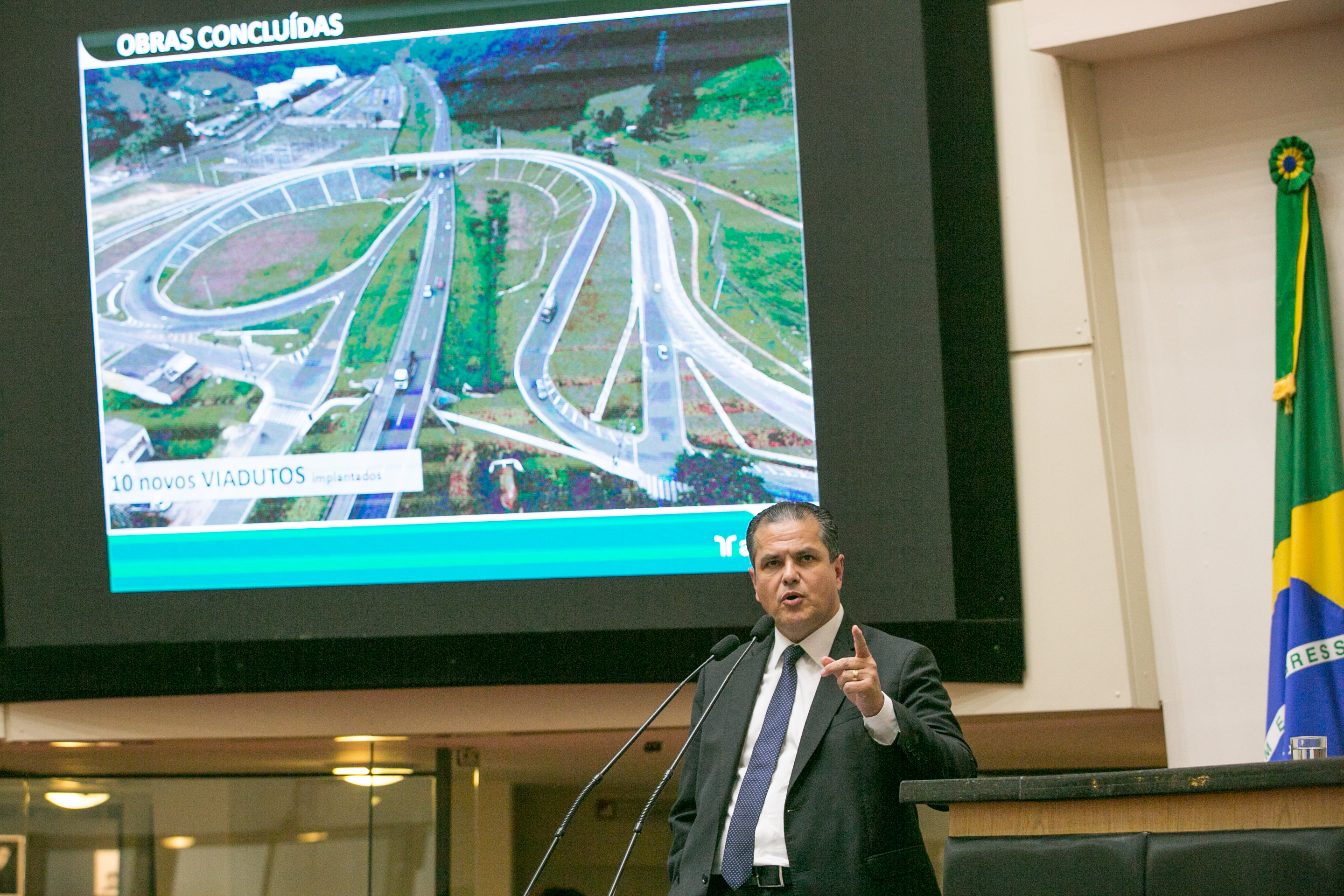 Comissão de Transportes promove audiência pública para discutir as obras do contorno viário da Grande Florianópolis.
