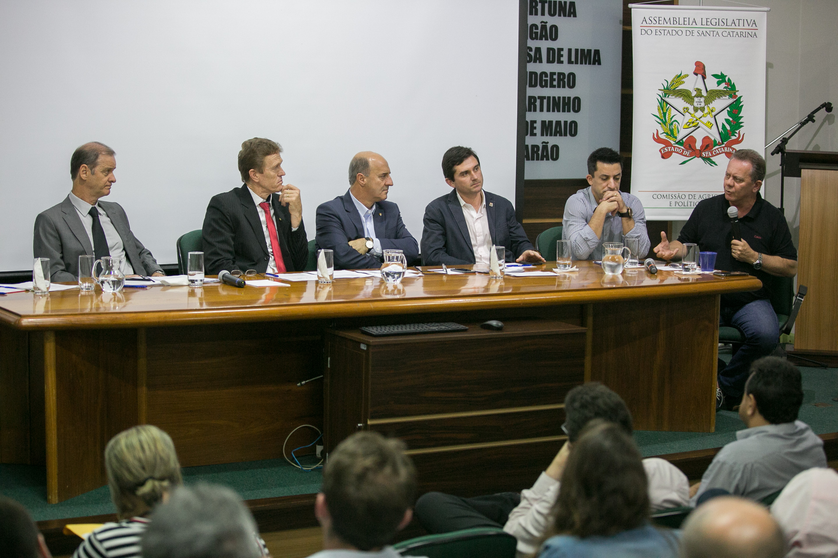 AUDIÊNCIA PÚBLICA - Impactos dos decretos do Governo do Estado nº 1860/18, 1867/18 e 9642/18
