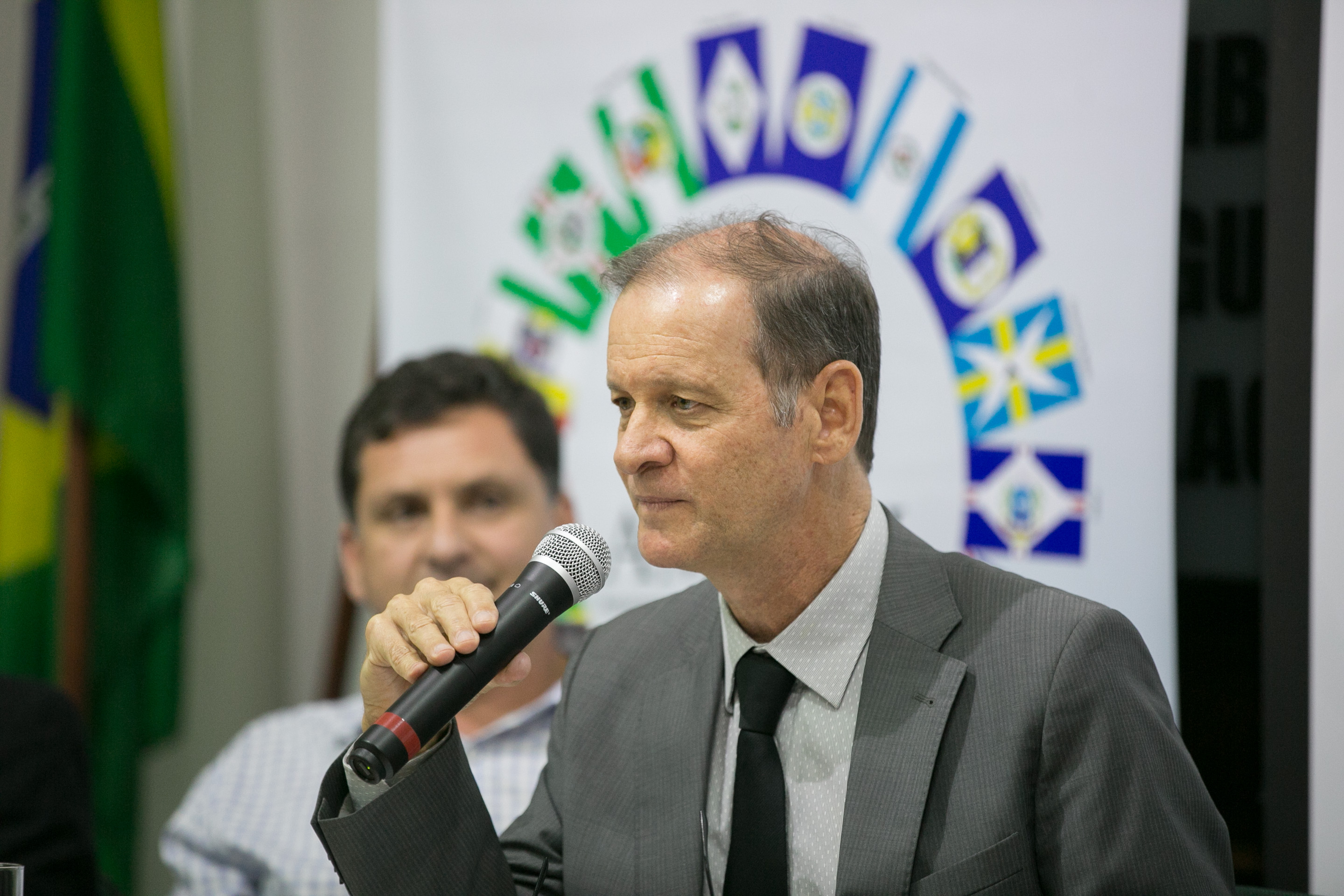AUDIÊNCIA PÚBLICA - Impactos dos decretos do Governo do Estado nº 1860/18, 1867/18 e 9642/18. Diretor de Administração Tributária da Secretaria de Estado da Fazenda (SEF), Rogério Mello