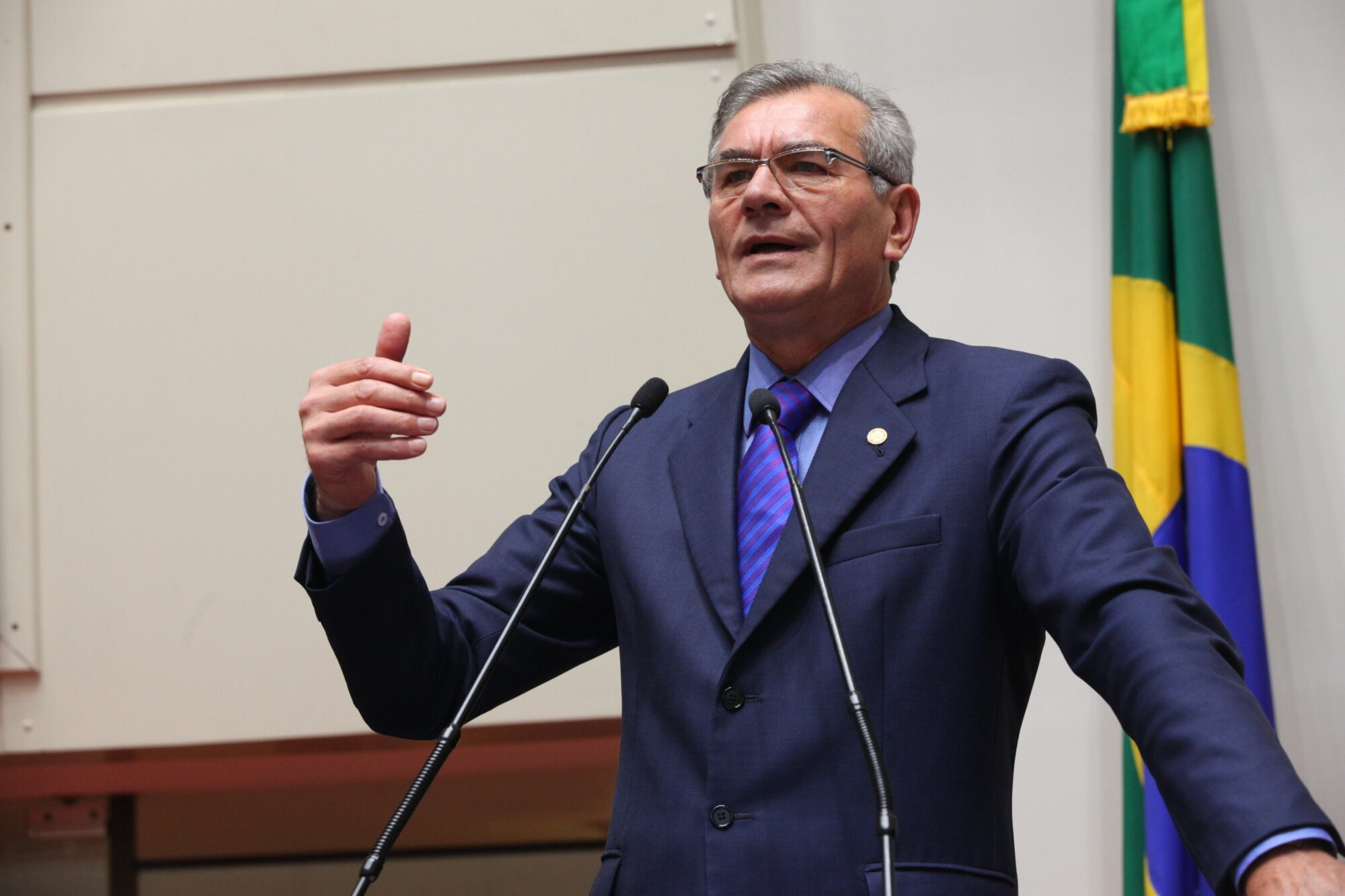 Educação: Silvio Dreveck é contra corte de recursos da Udesc