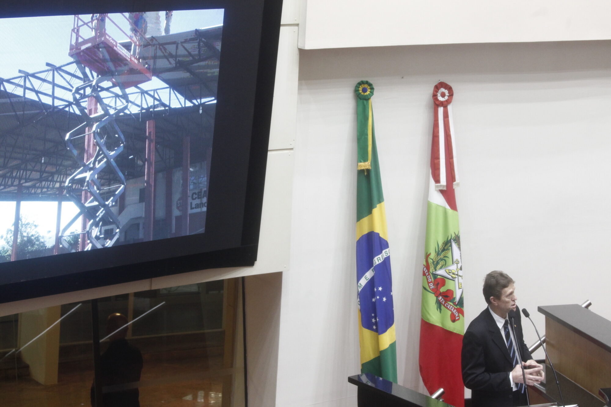 Volnei Weber destaca a recuperação da estrutura do Ceasa de Tubarão