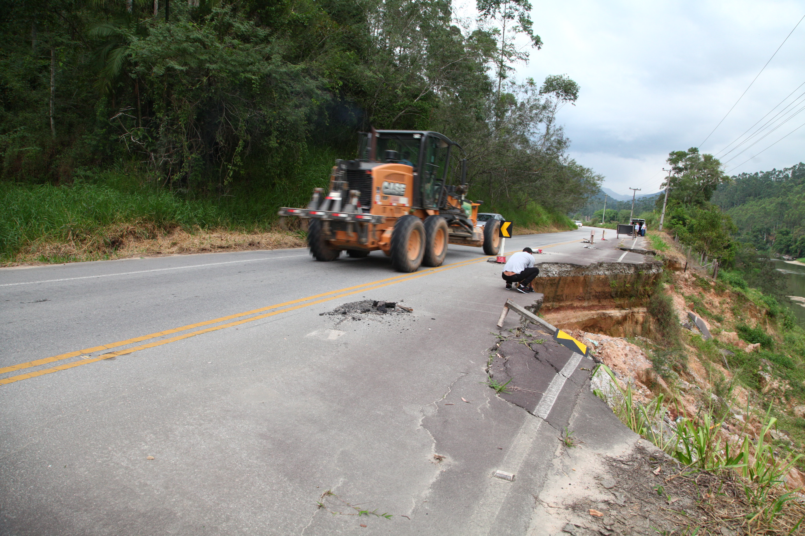 Audiência Pública sobre a Cratera na Rodovia SC 108 em São João Batista