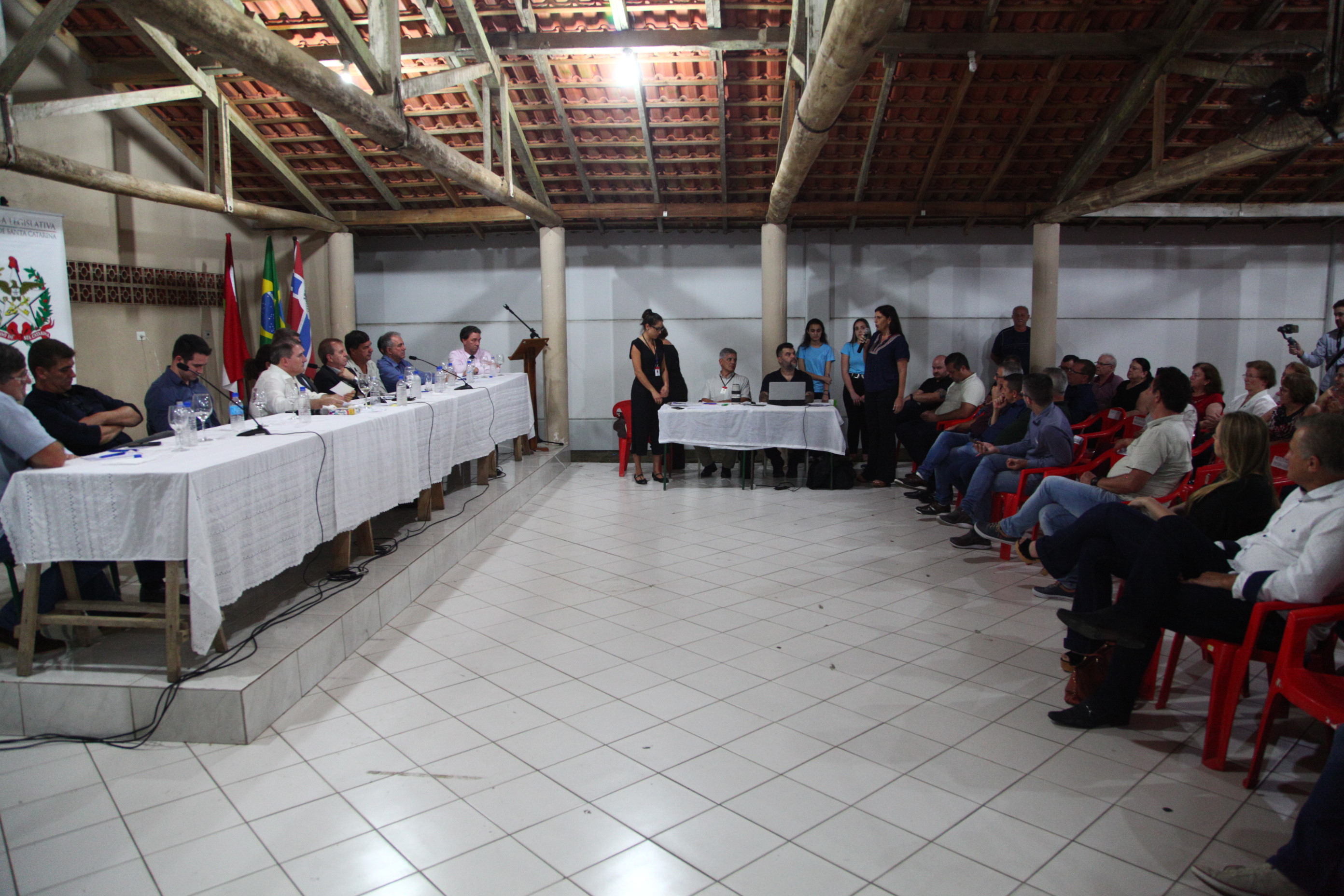 Audiência Pública sobre a Cratera na Rodovia SC 108 em São João Batista
