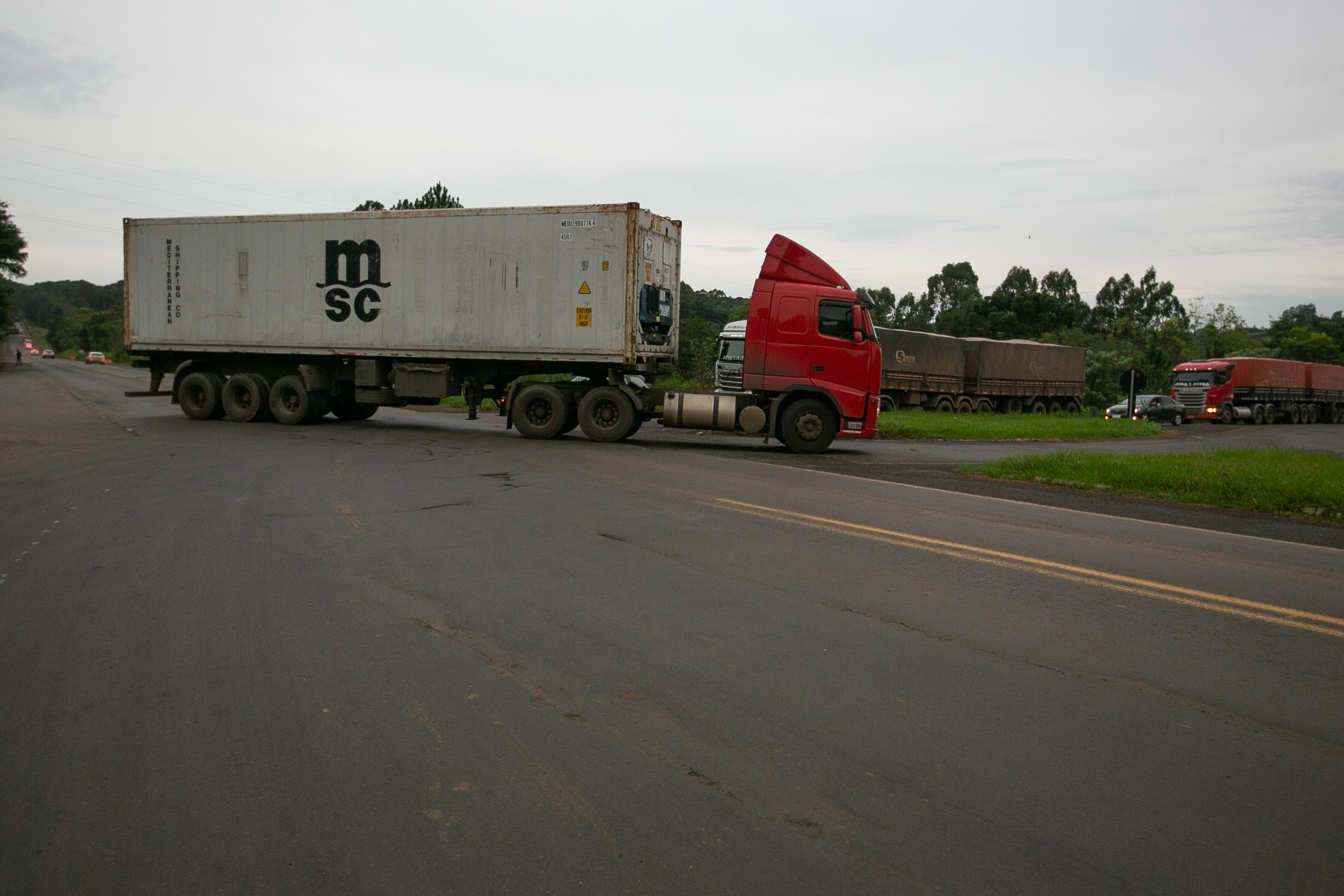 Entroncamento da BR 282 com a BR 158