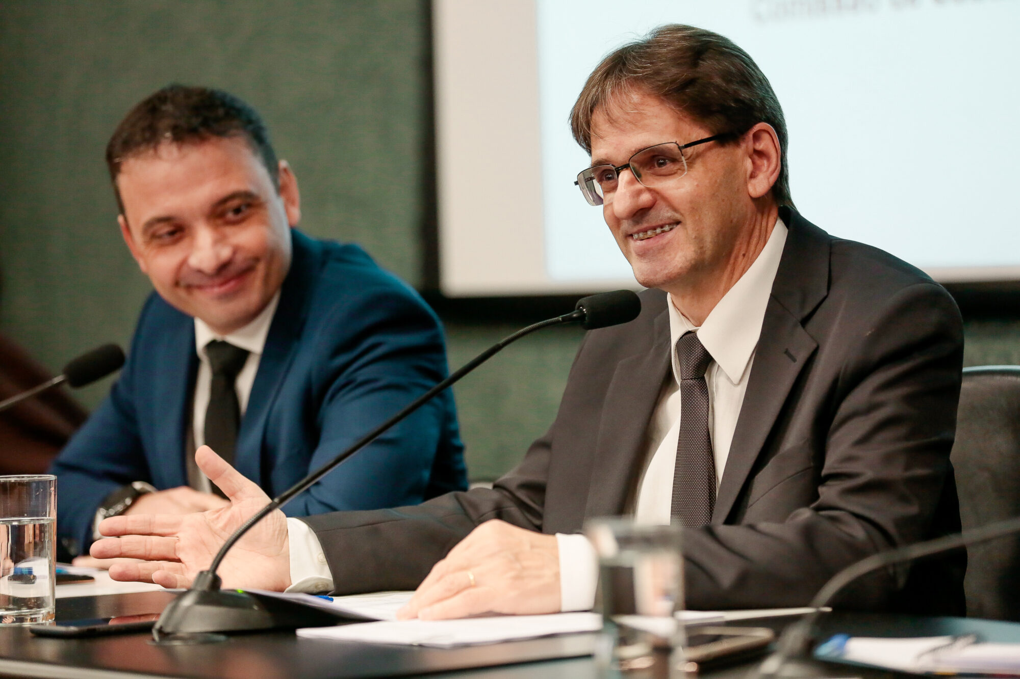 Maternidade referência no tratamento da endometriose está sem cirurgião
