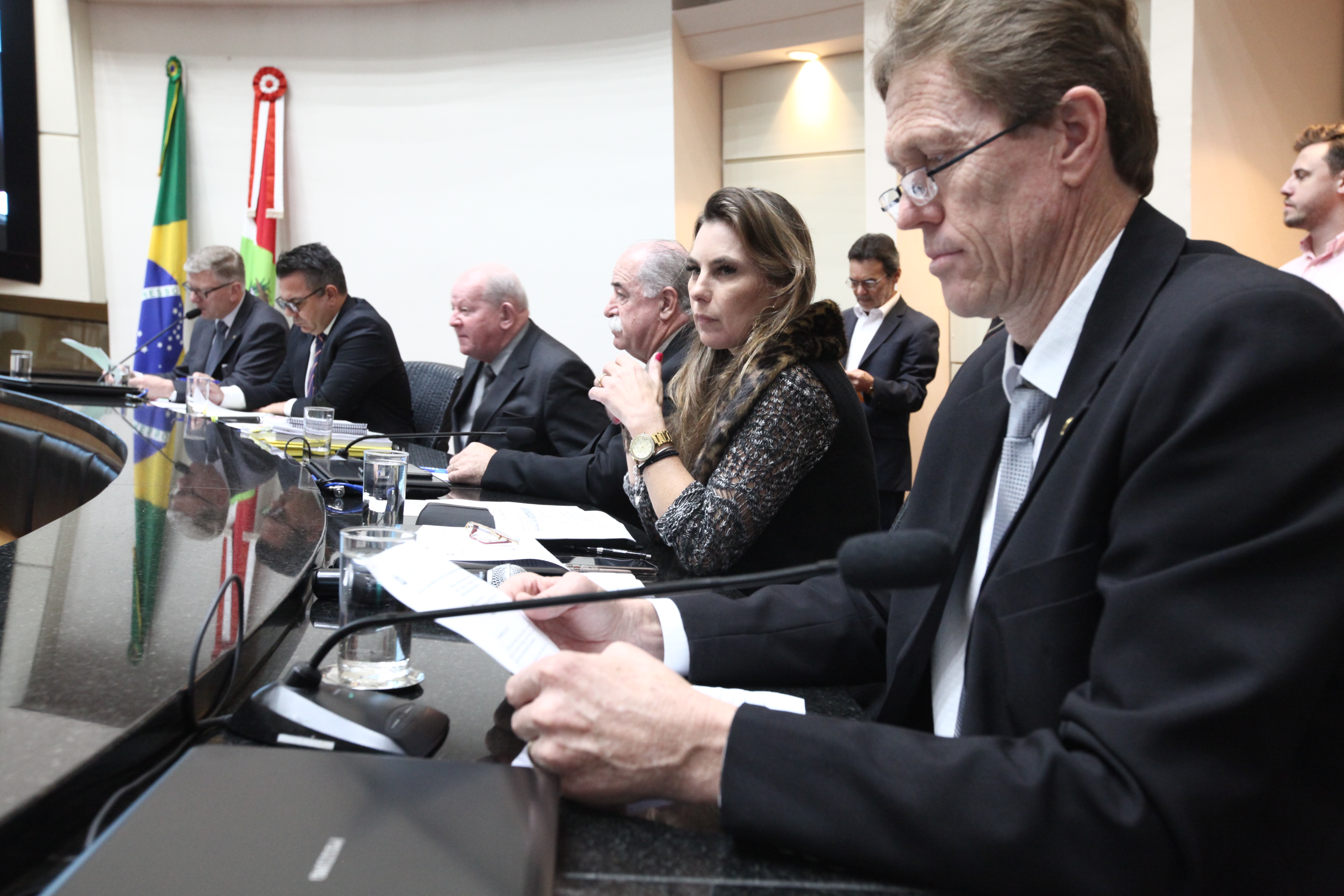 Reunião  Conjunta_ Constituição e Justiça _Finanças e Tributação _ Trabalho  Relatório Final