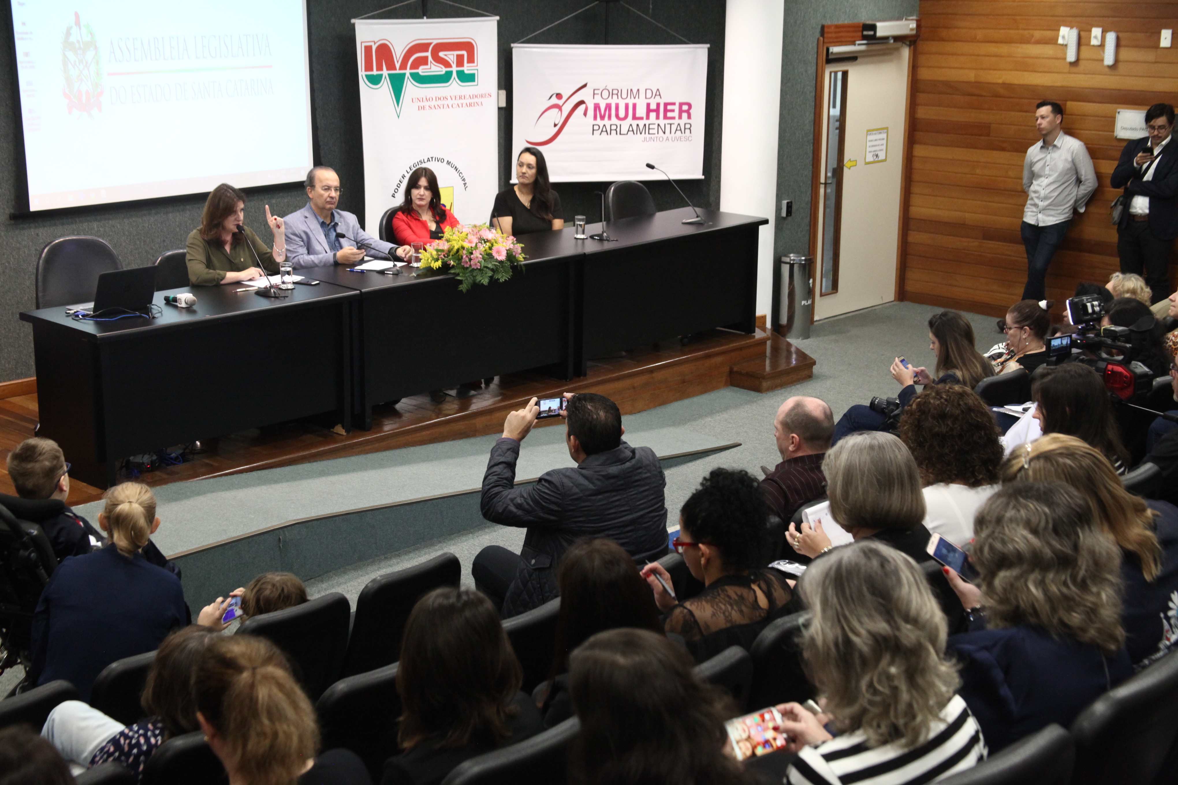 Encontro Estadual das Mulheres Parlamentares de Santa Catarina_ ( UVESC )