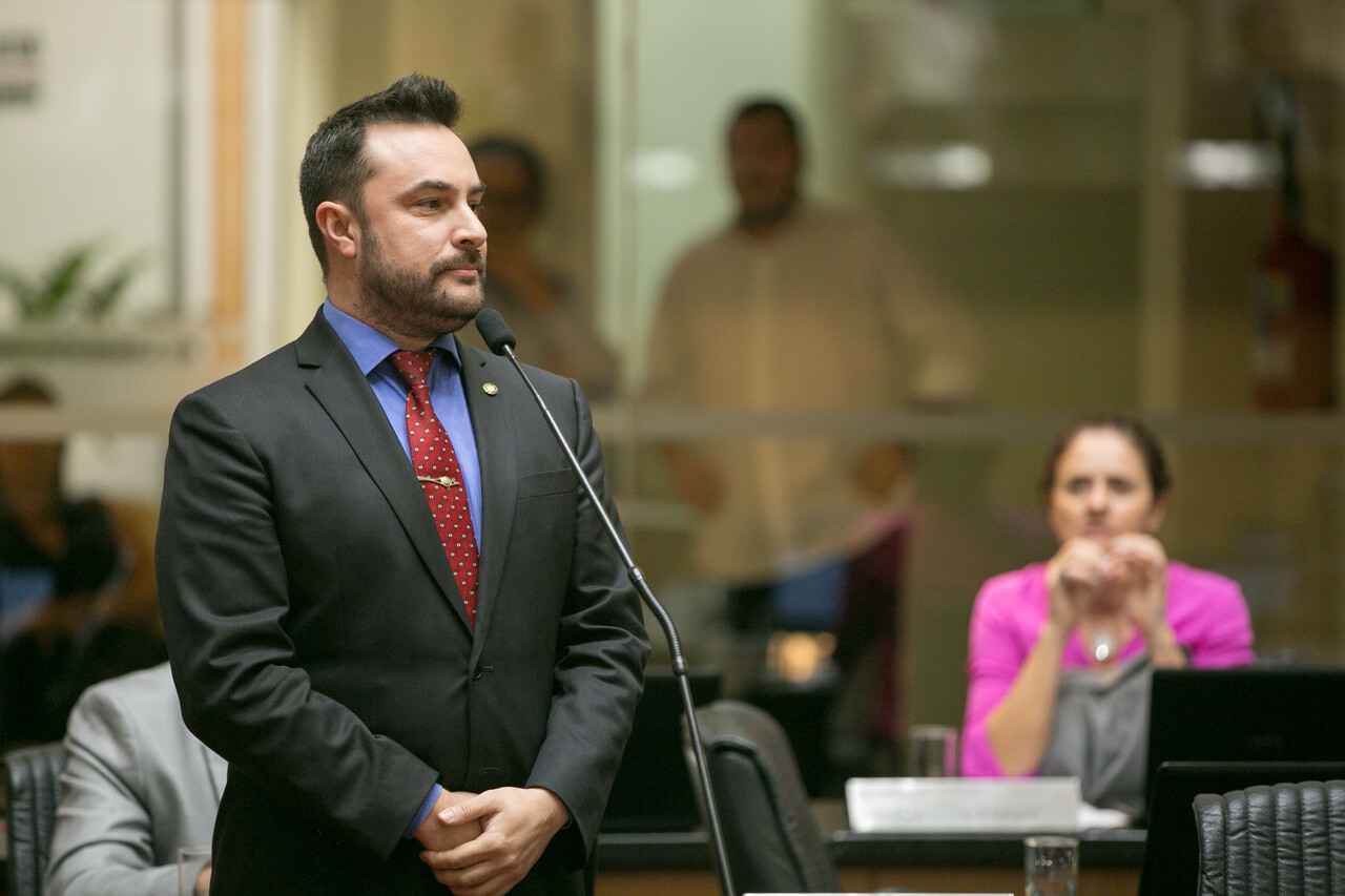 Deputado Marcius Machado