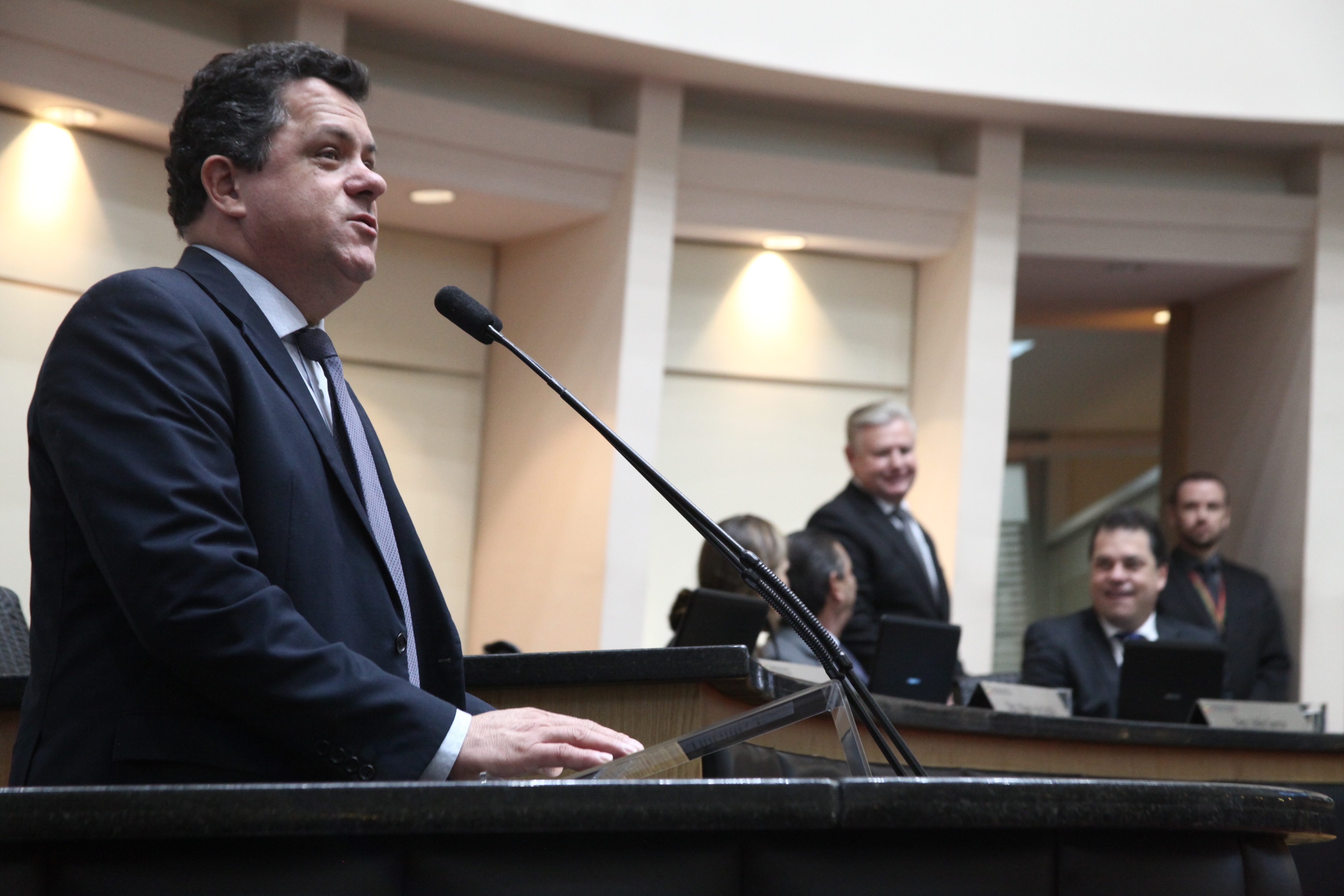 - Deputado Ivan Natz (PV)
