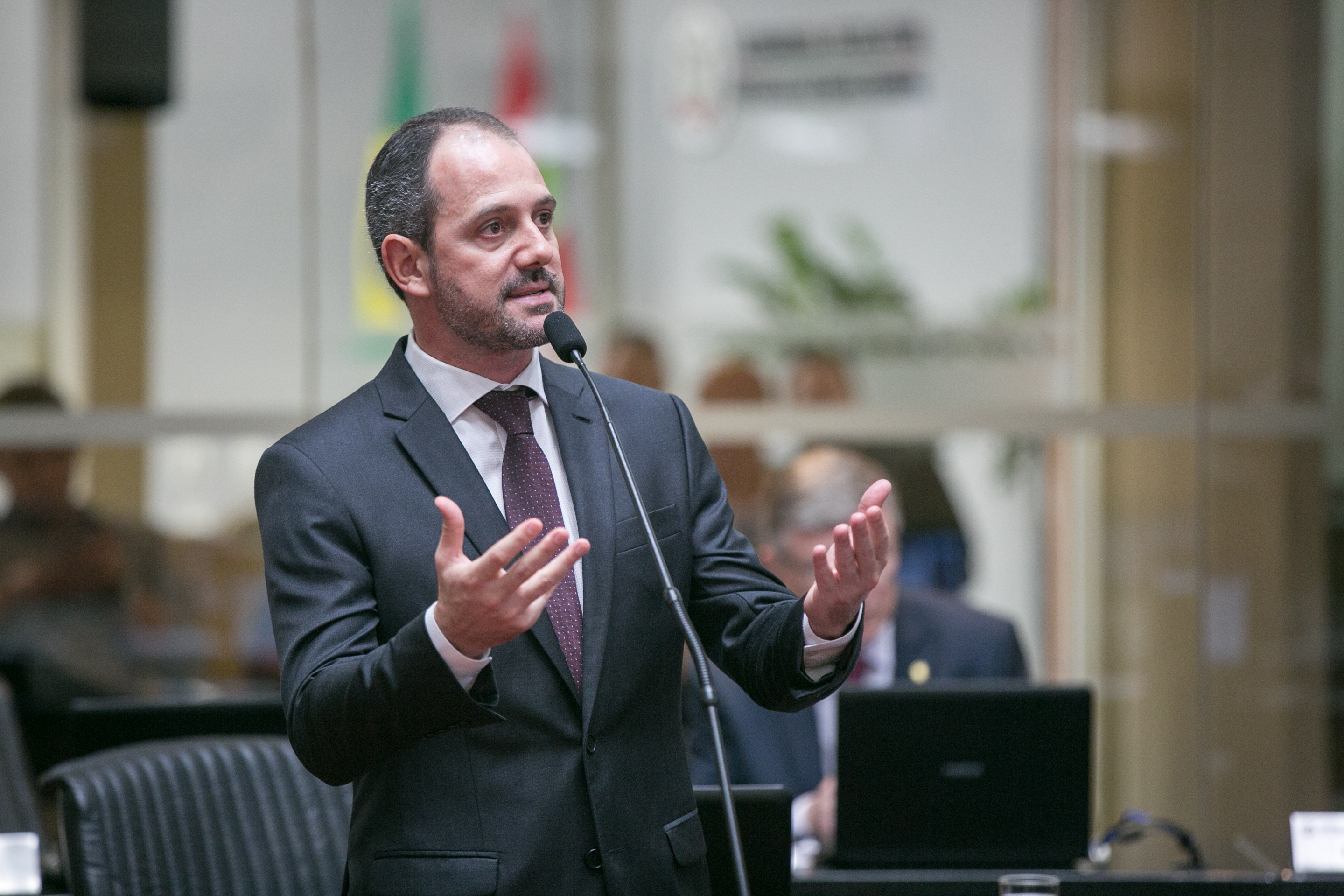 Deputado Laércio Schuster (PSB)