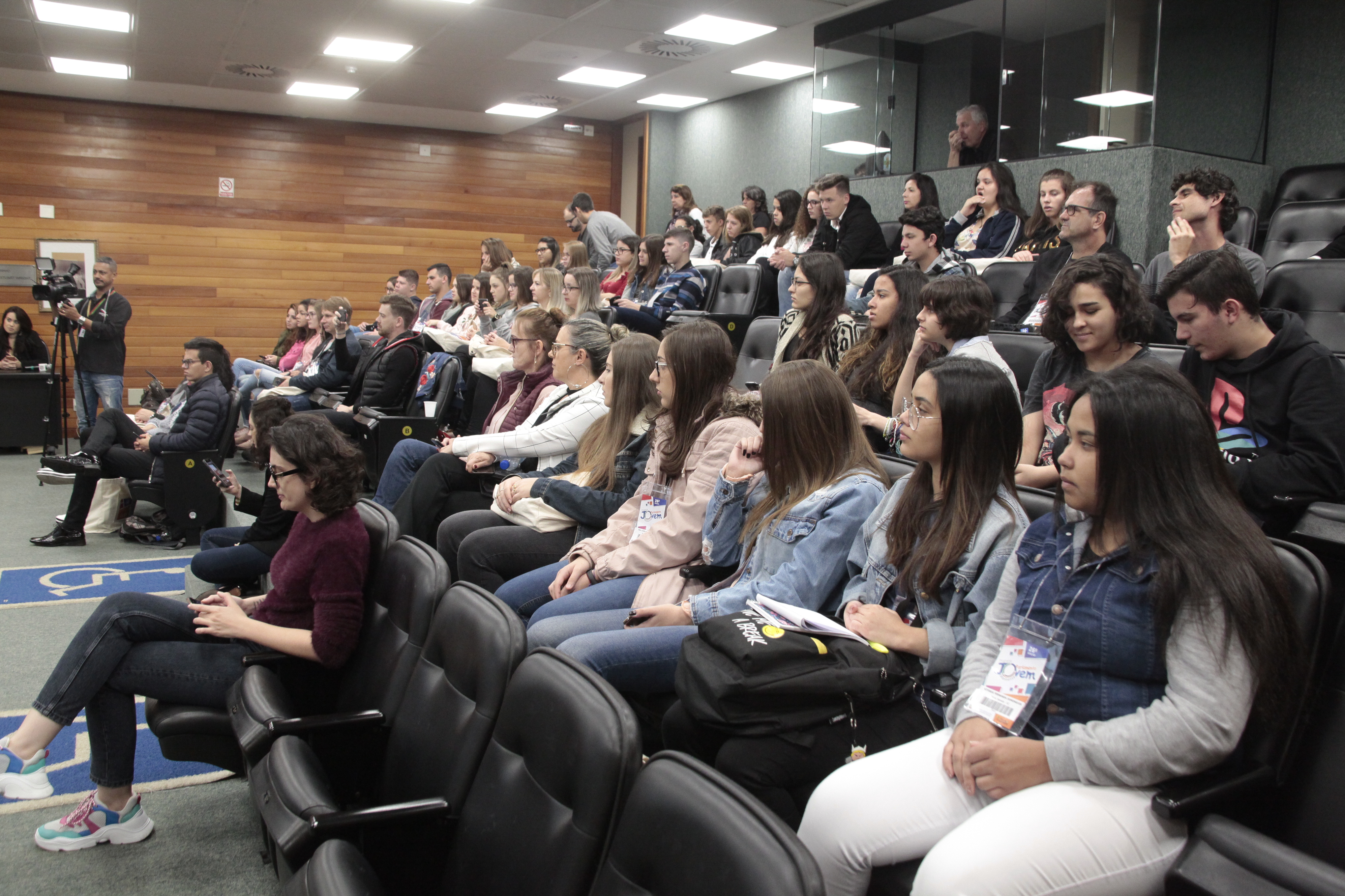 Parlamento Jovem Mesa Redonda Mulher na Política
