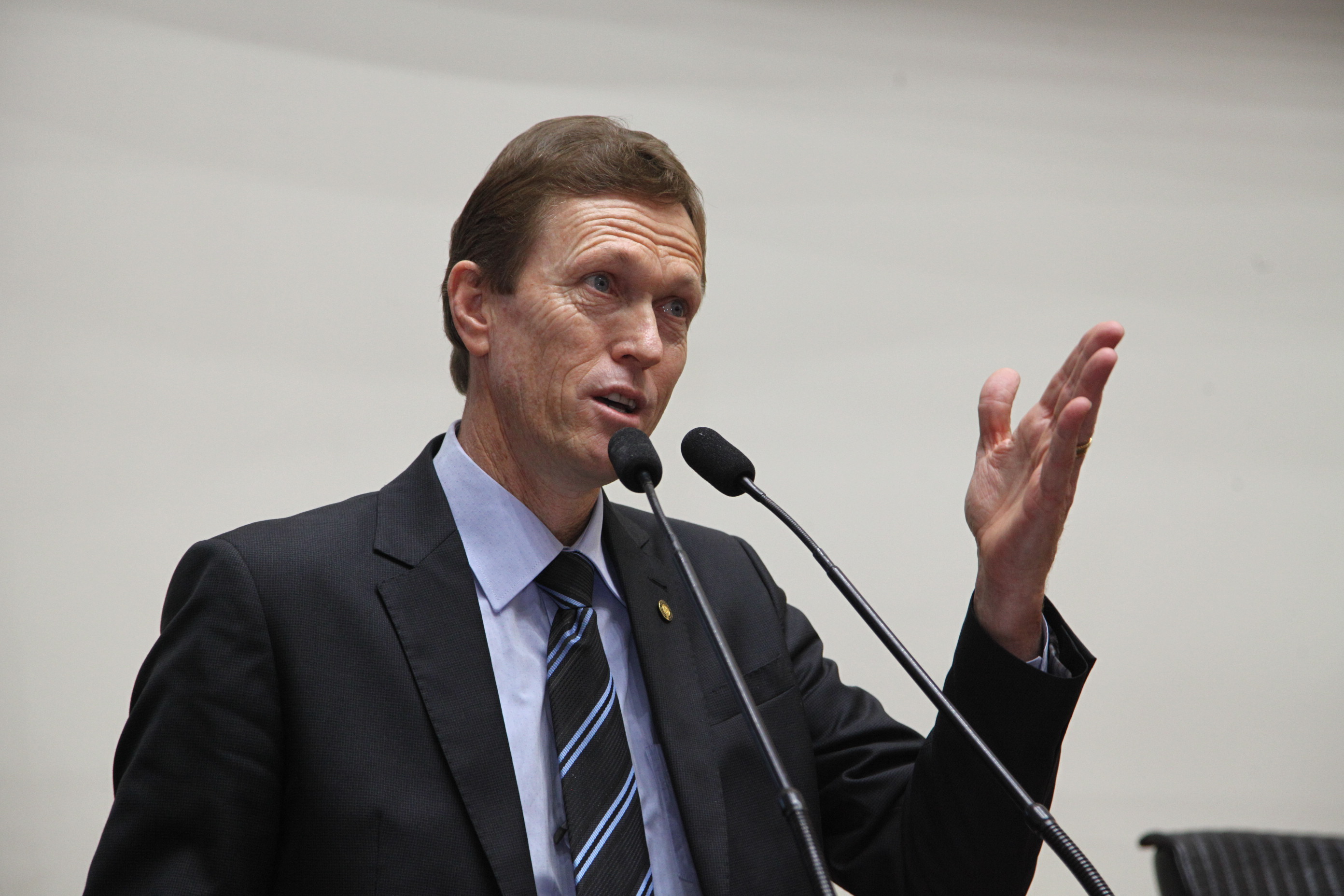 Sessão Plenária em 27/06/2019 - Deputado Volnei Weber (MDB)