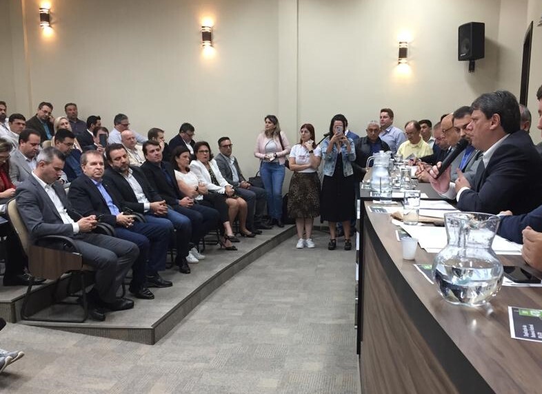 Mauricio Eskudlark cobra do ministro dos Transportes melhorias nas rodovias de SC