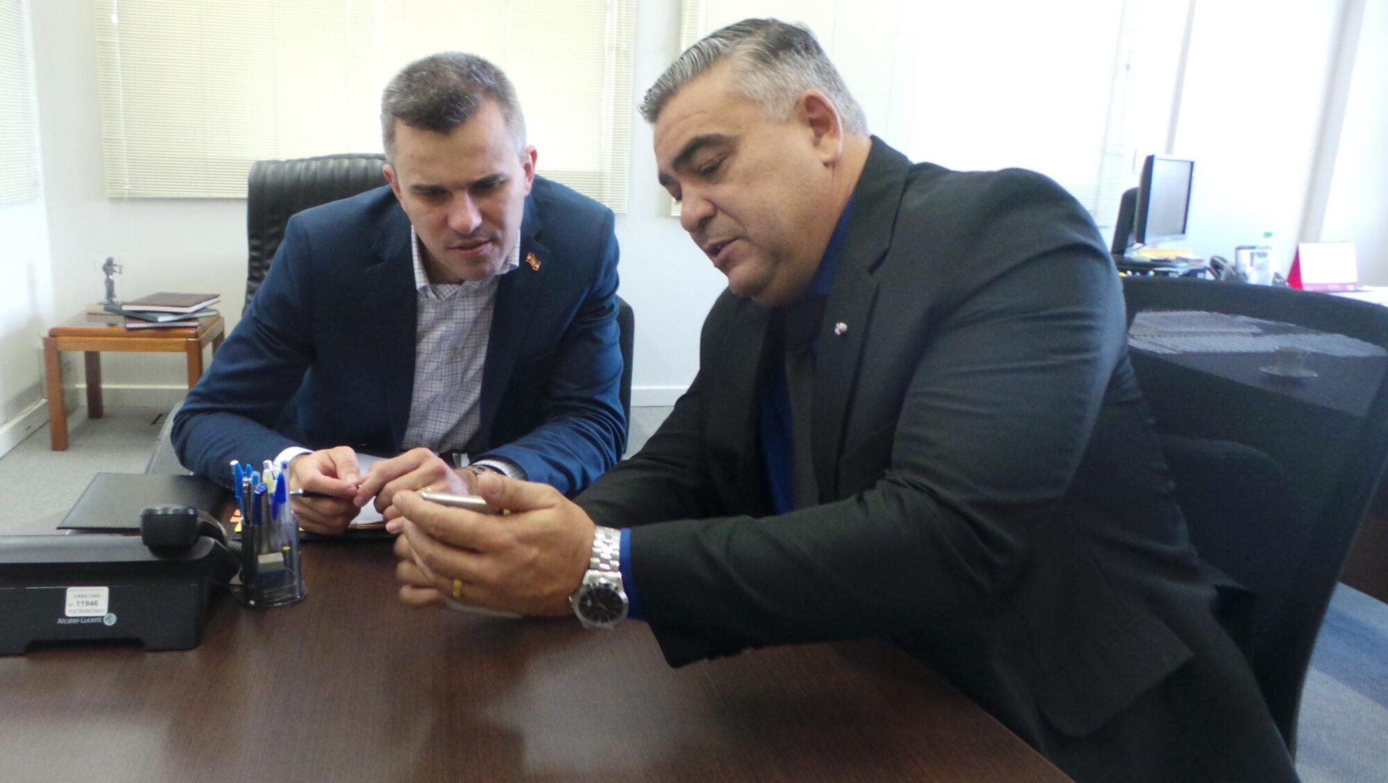 Deputado Sargento Lima e Douglas Borba, secretário da Casa Civil