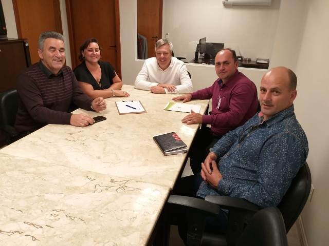Deputado Fabiano da Luz recepciona comitiva de Ponte Alta. Foto: Maurício dos Santos.